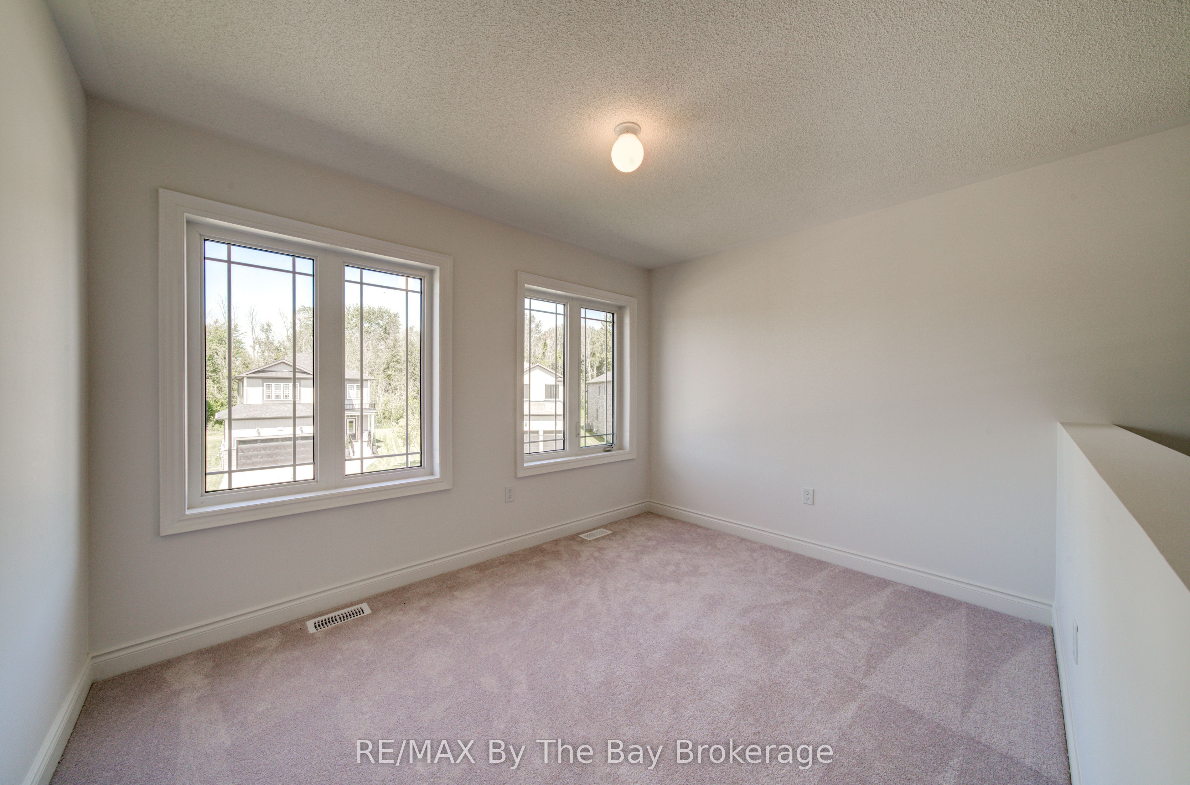 25 Amber Drive Property Photo 17