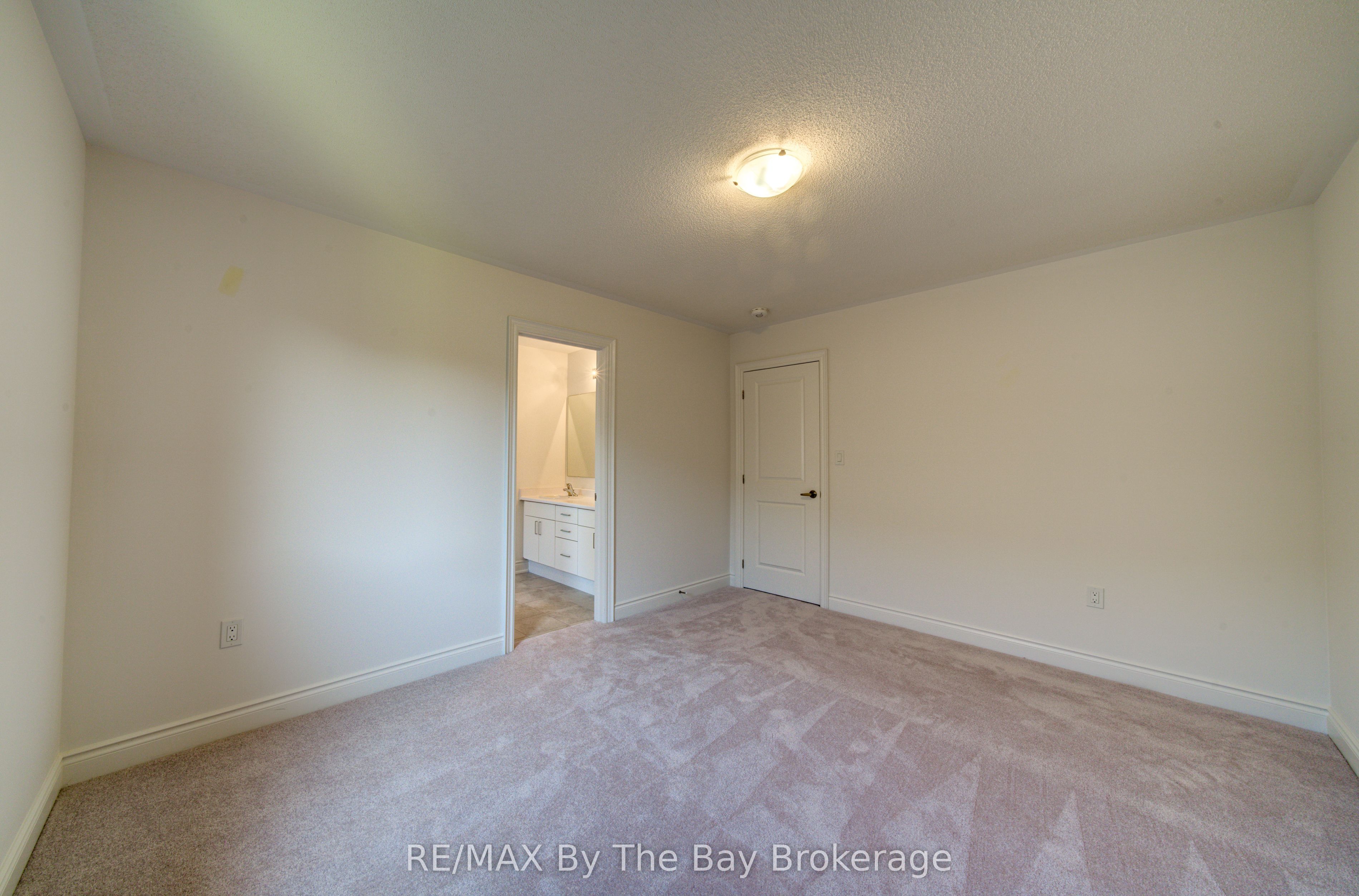 25 Amber Drive Property Photo 29