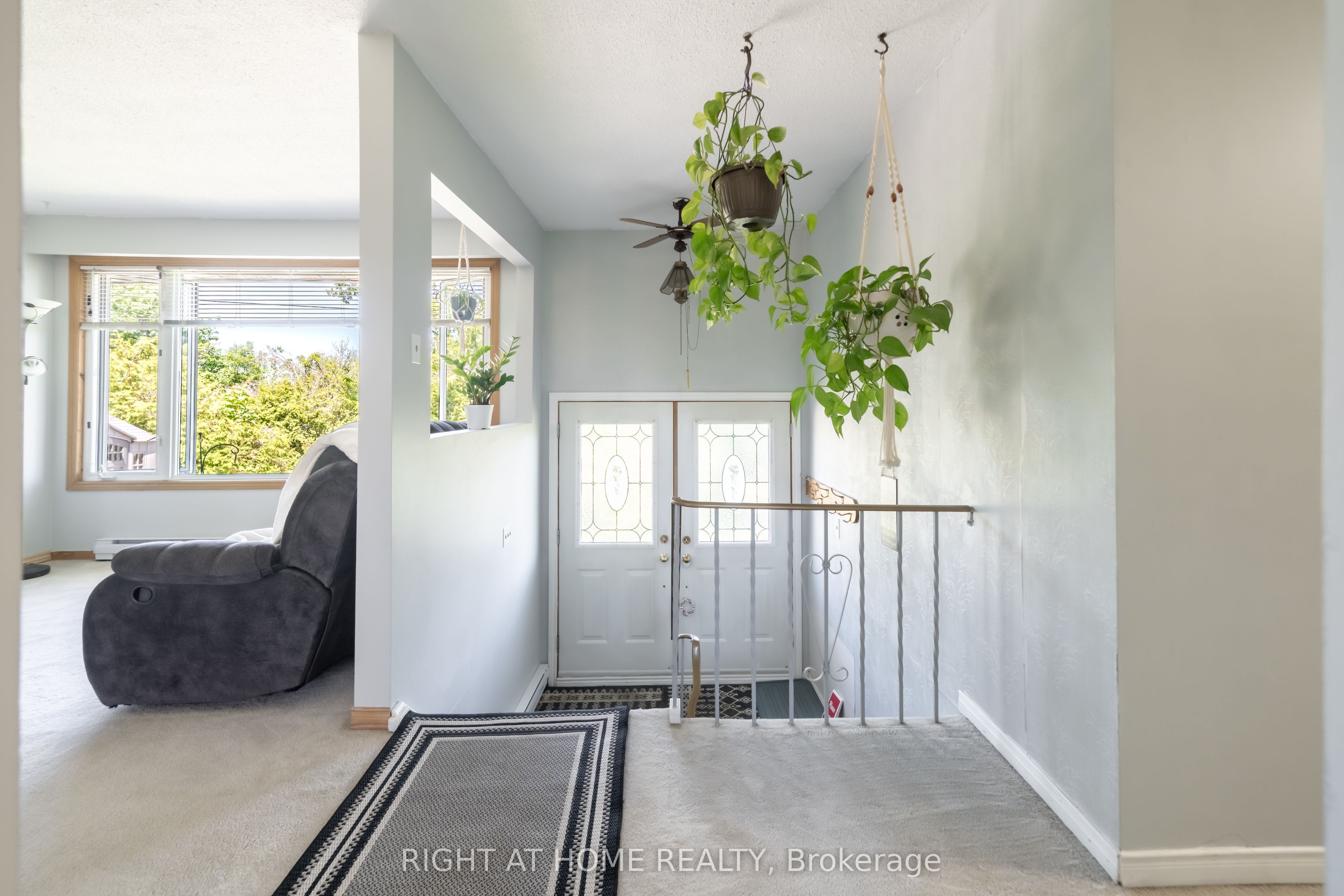 4654 Mcneil Street Property Photo 6