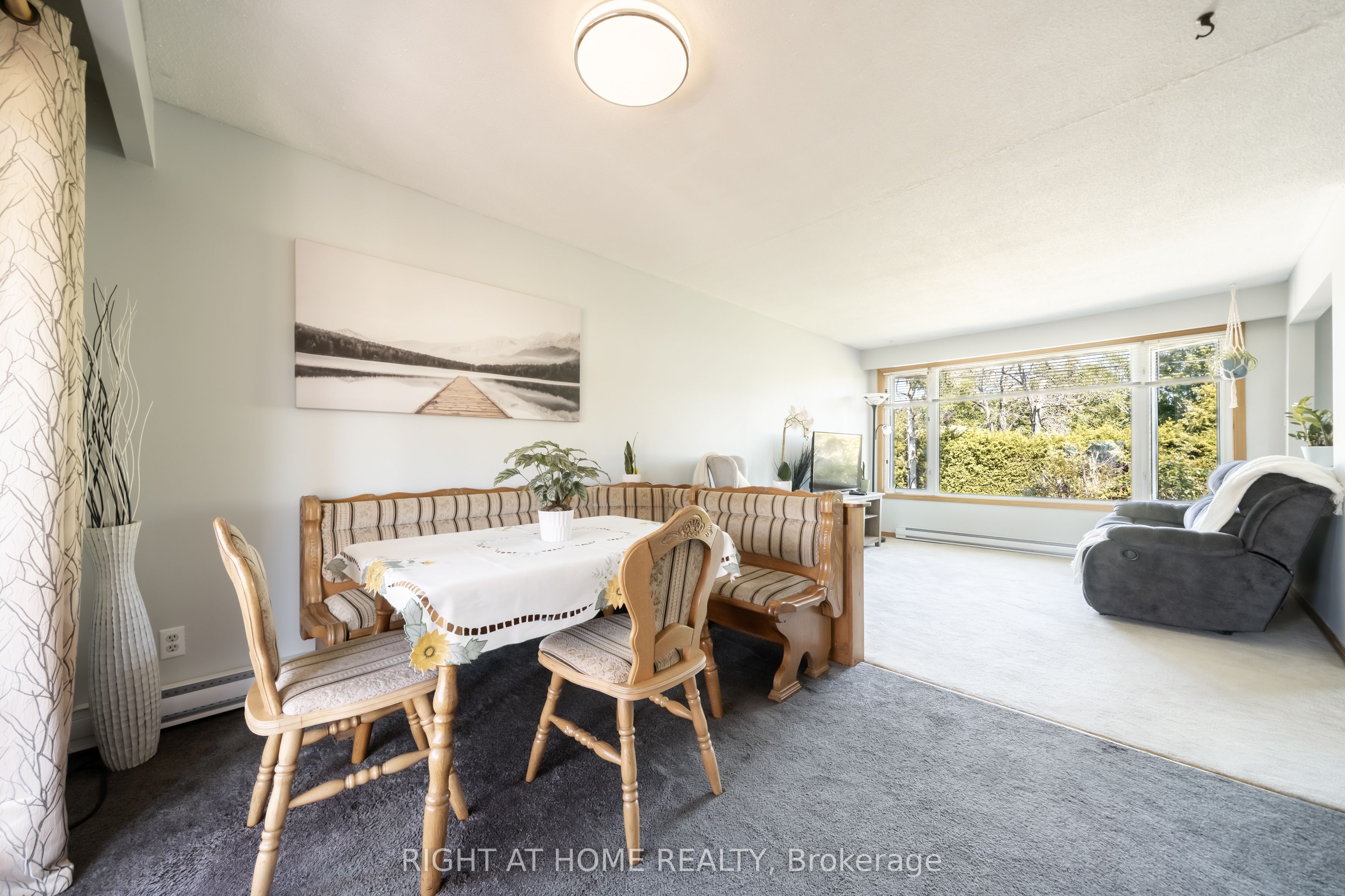 4654 Mcneil Street Property Photo 14