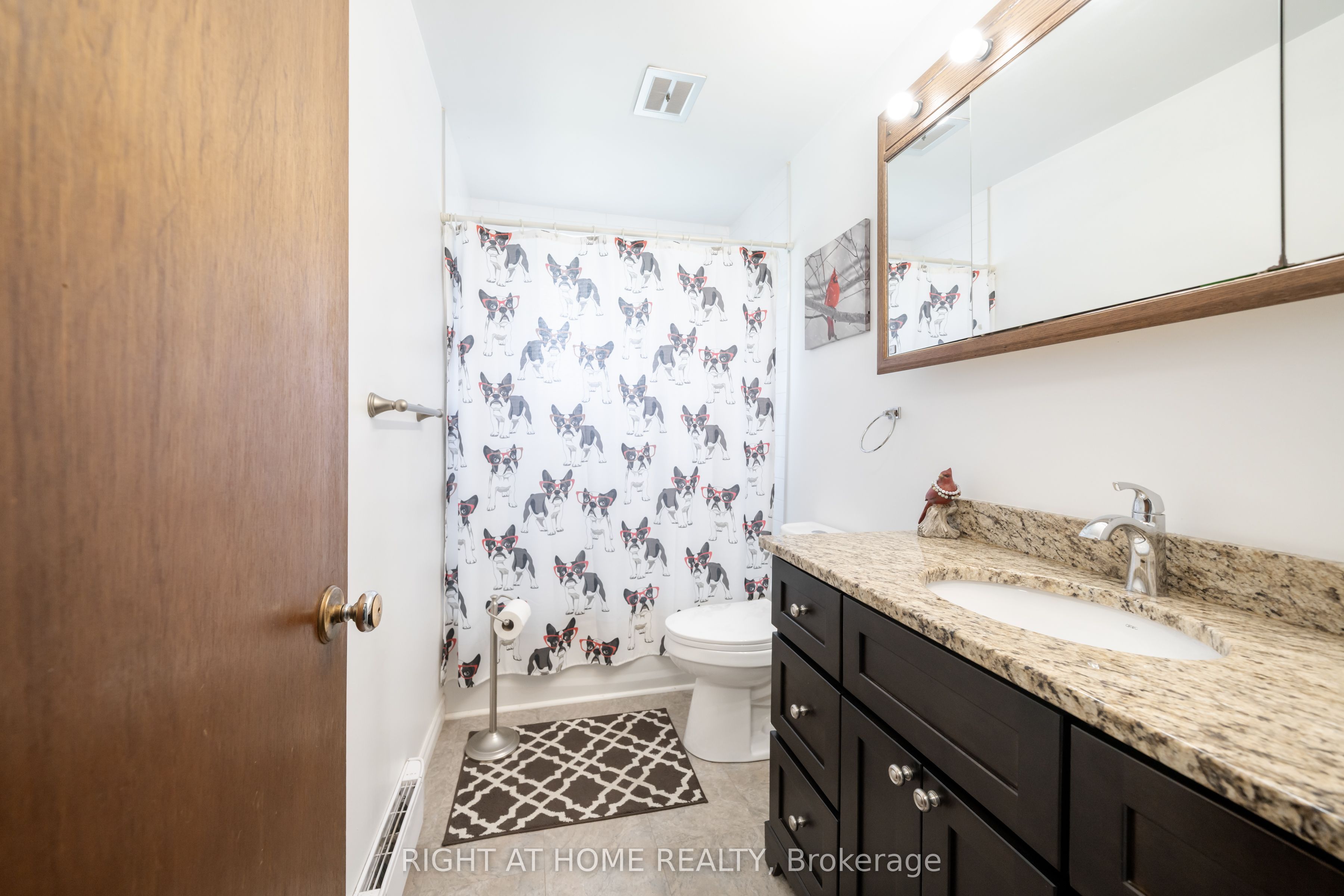 4654 Mcneil Street Property Photo 20