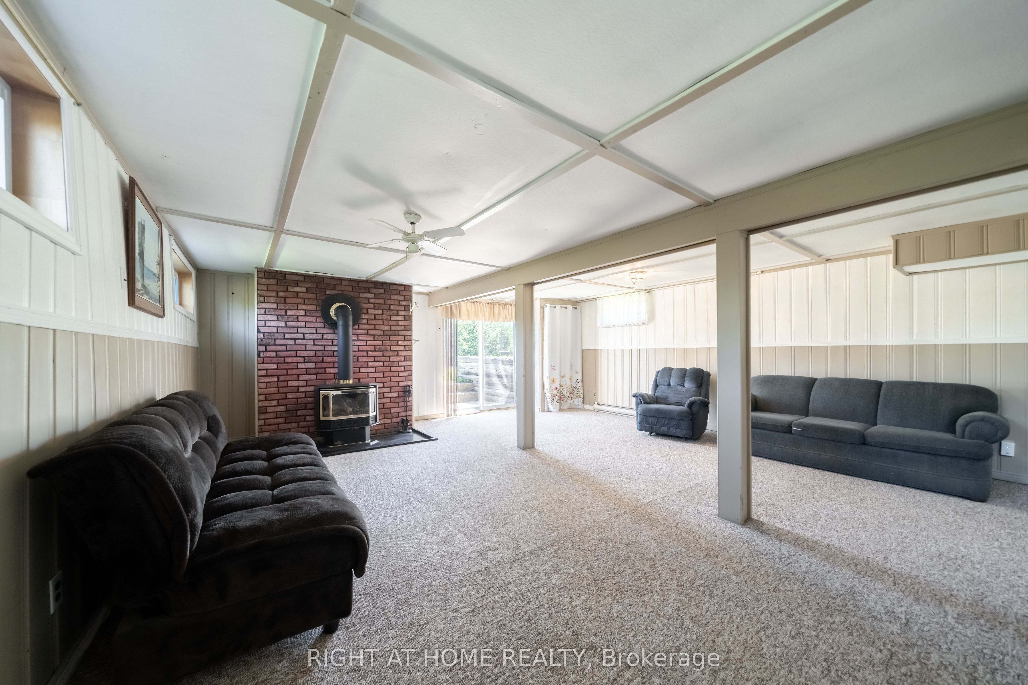 4654 Mcneil Street Property Photo 25