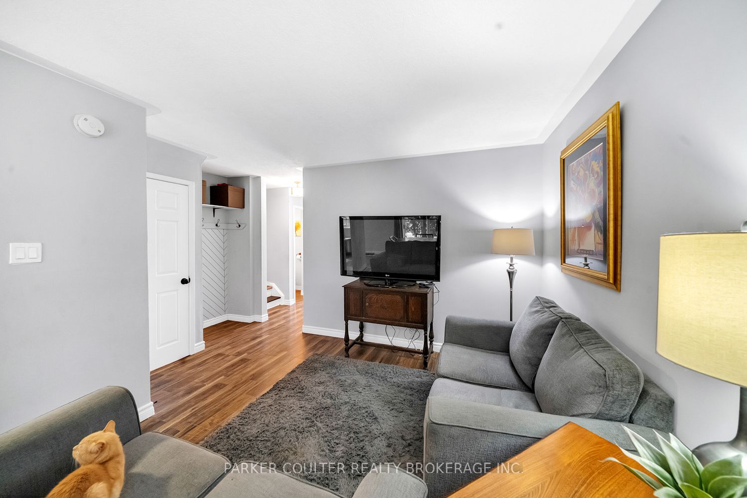 441 Barrie Road 16 Property Photo 11