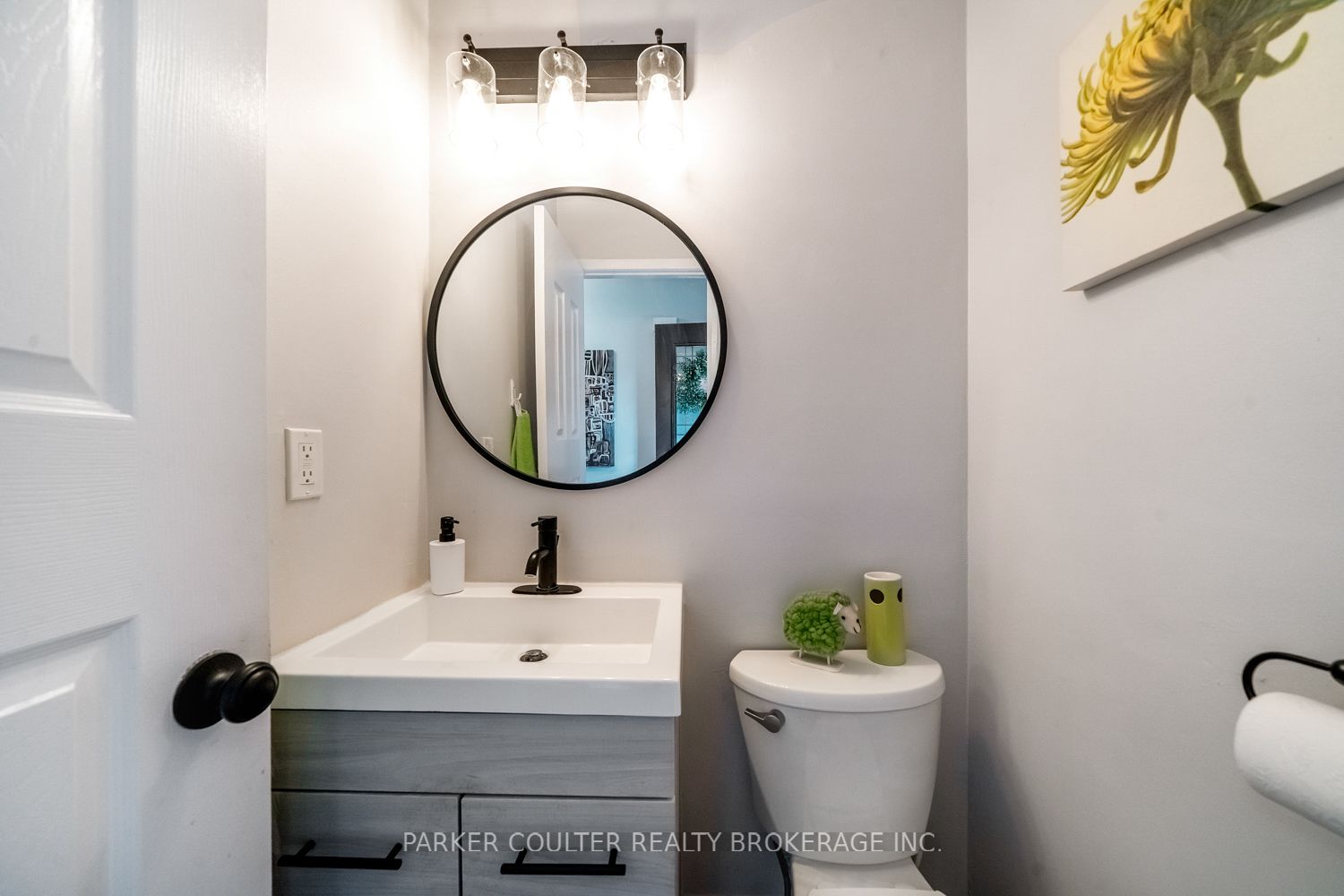 441 Barrie Road 16 Property Photo 18