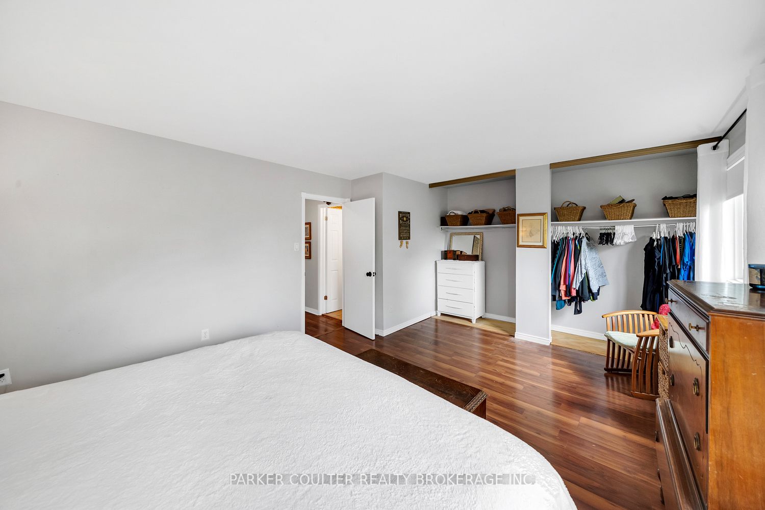 441 Barrie Road 16 Property Photo 24