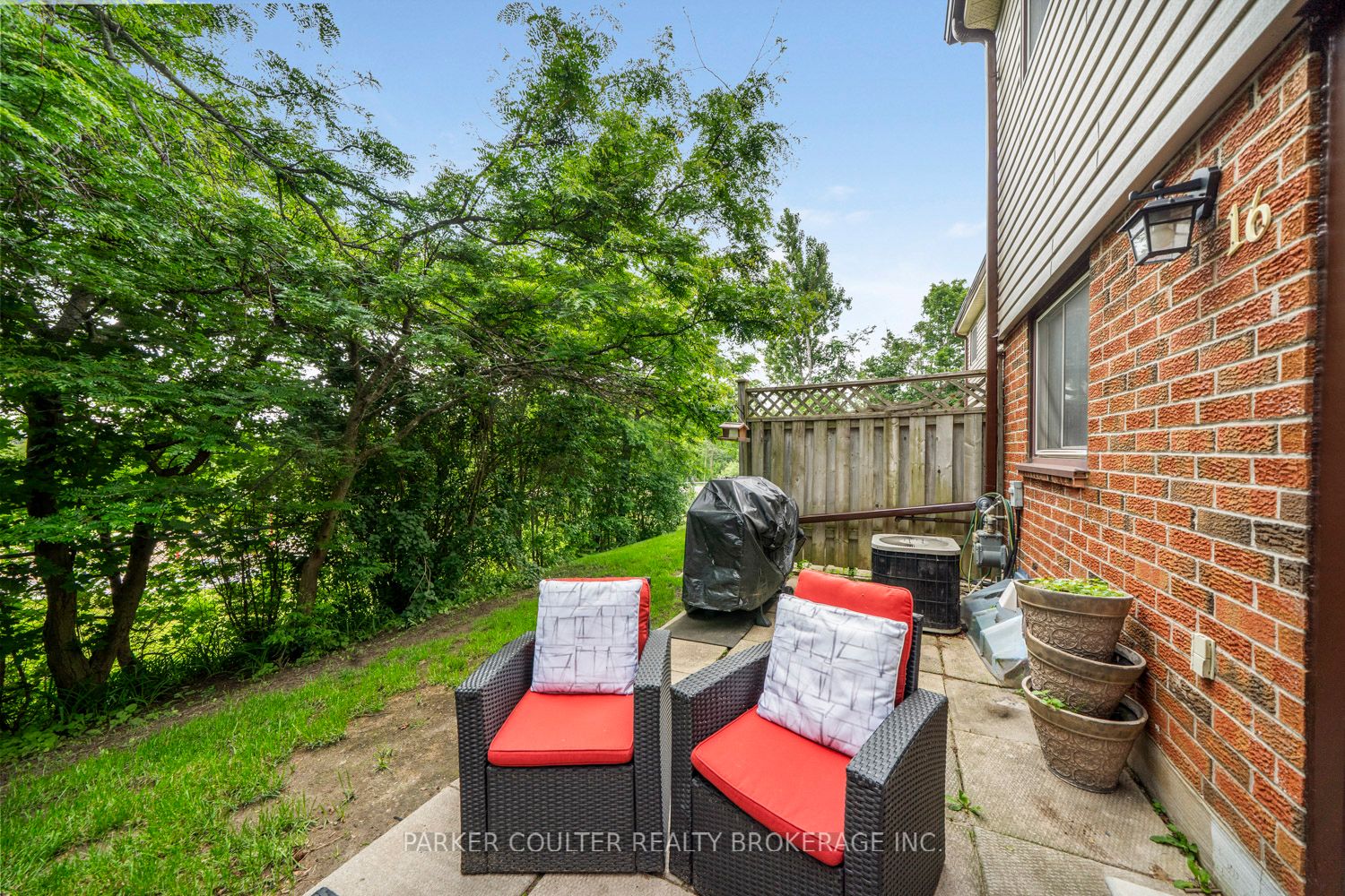441 Barrie Road 16 Property Photo 33