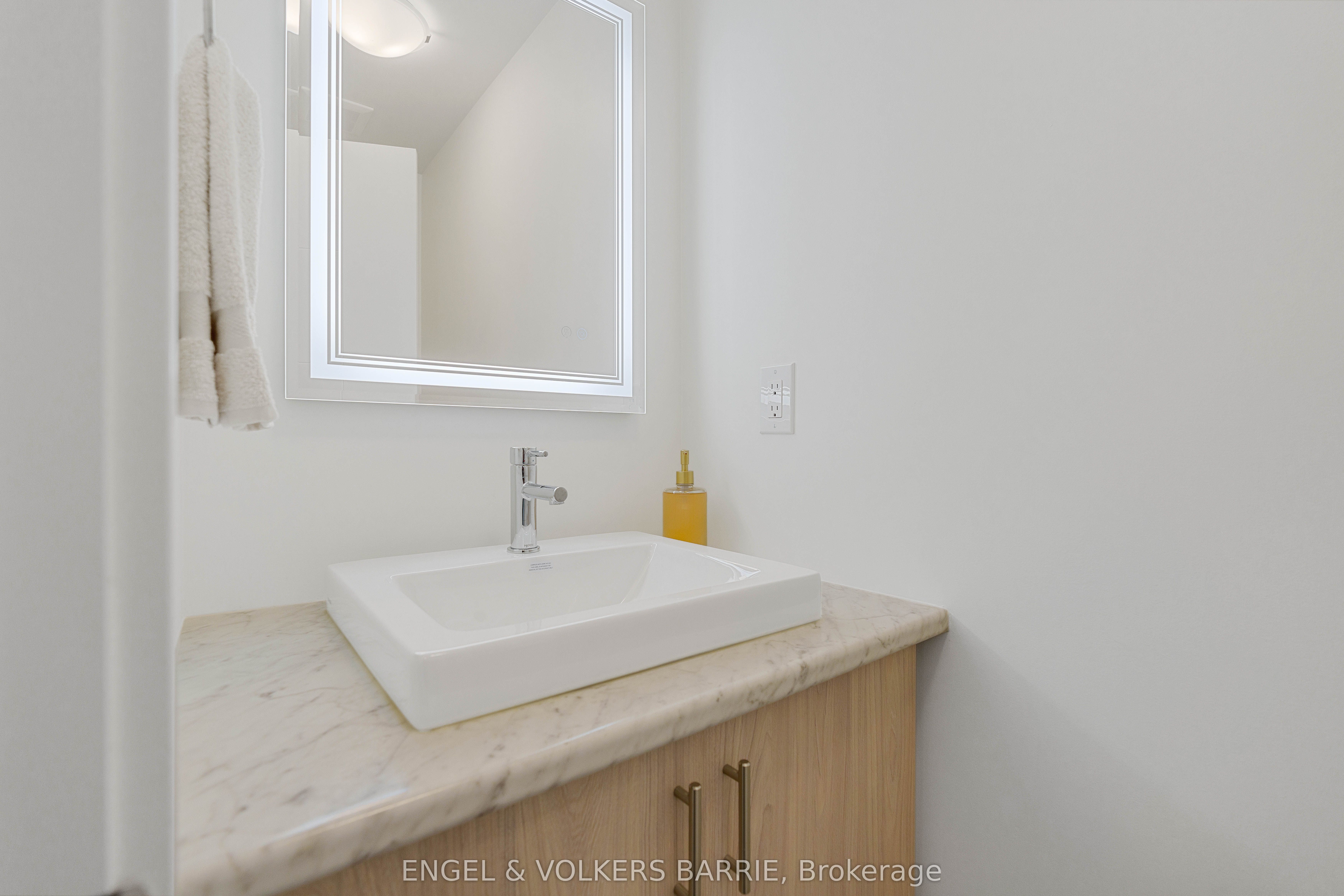 142 Athabaska Road Property Photo 16