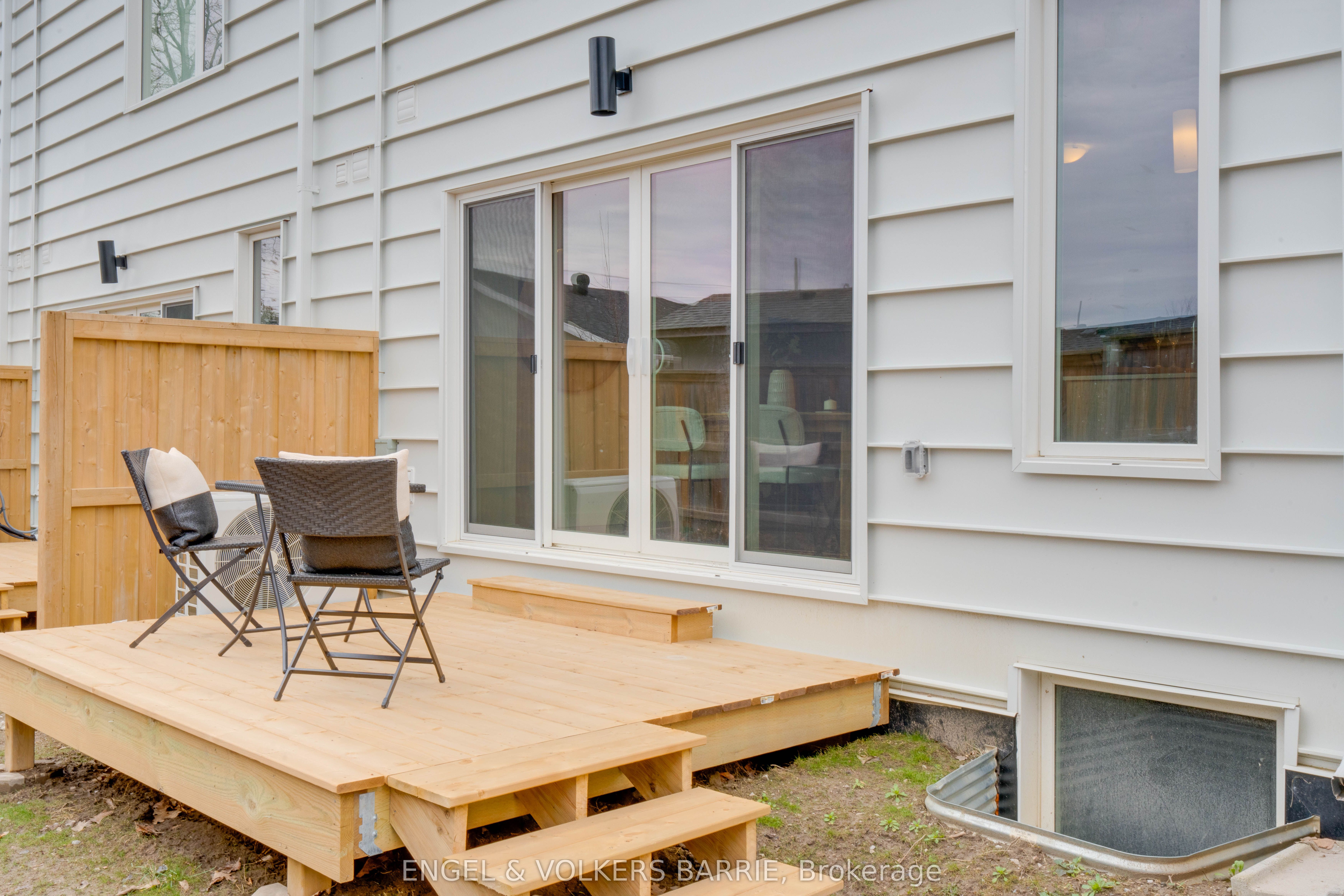142 Athabaska Road Property Photo 32