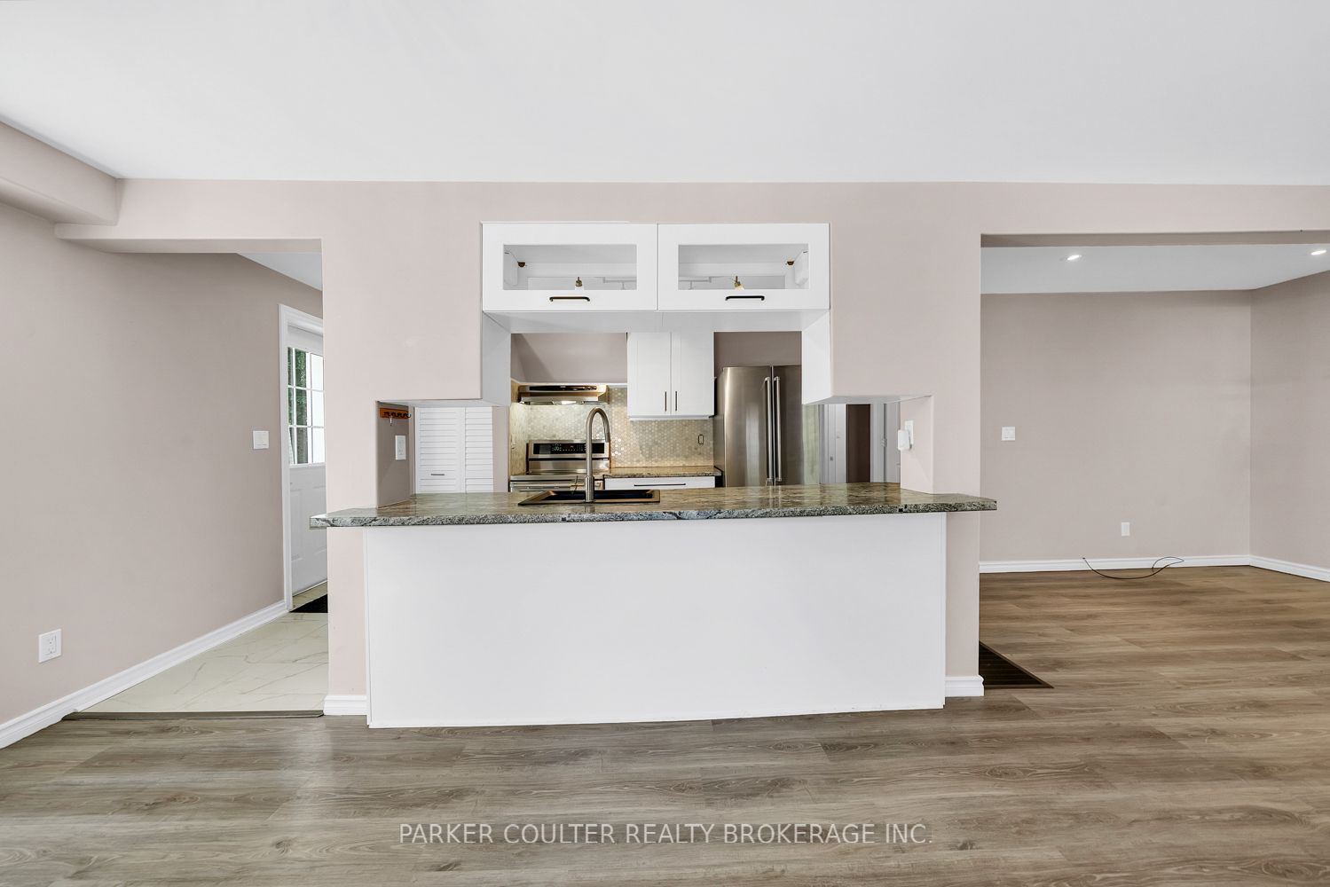 403a Forest Avenue S Property Photo 16