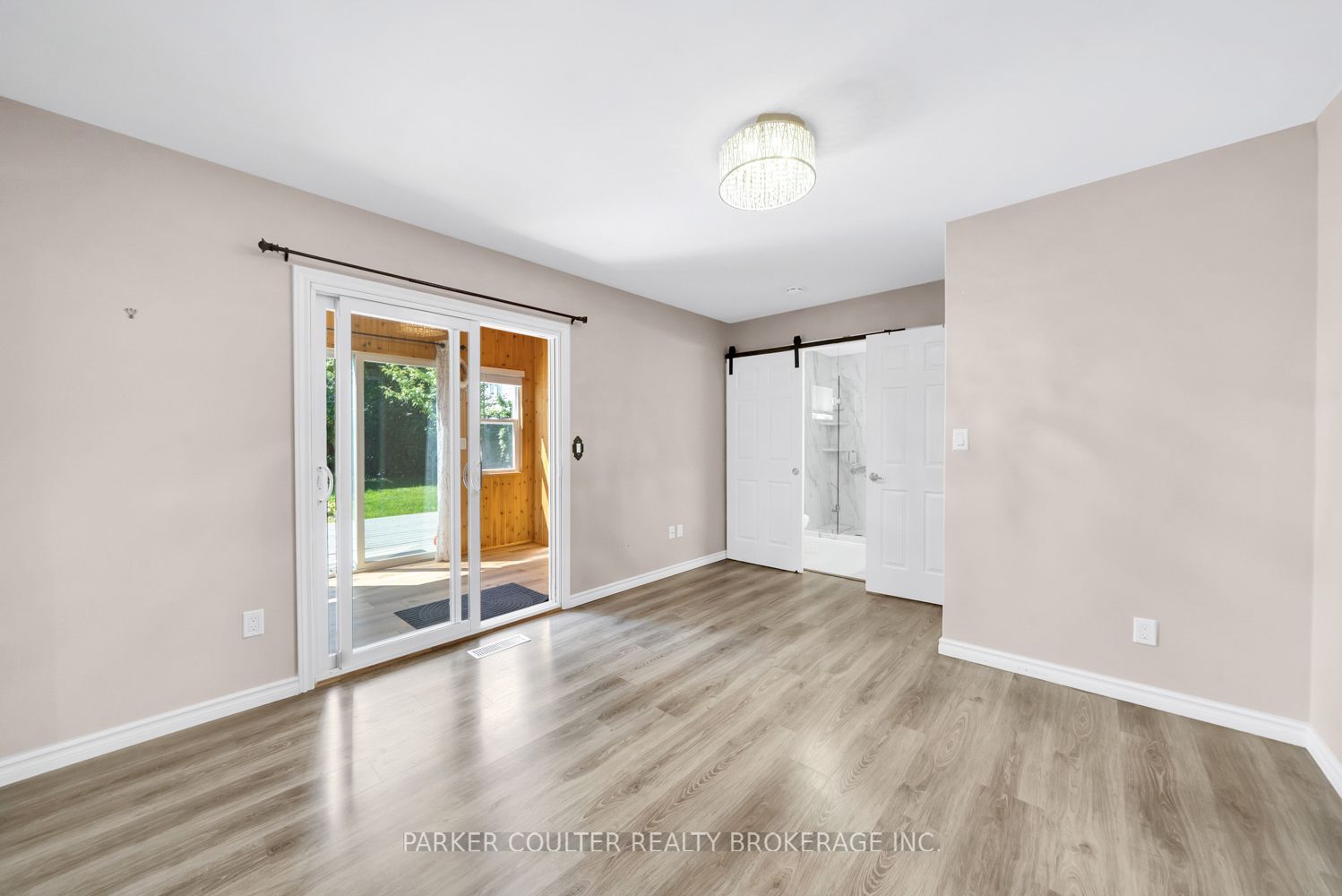 403a Forest Avenue S Property Photo 20