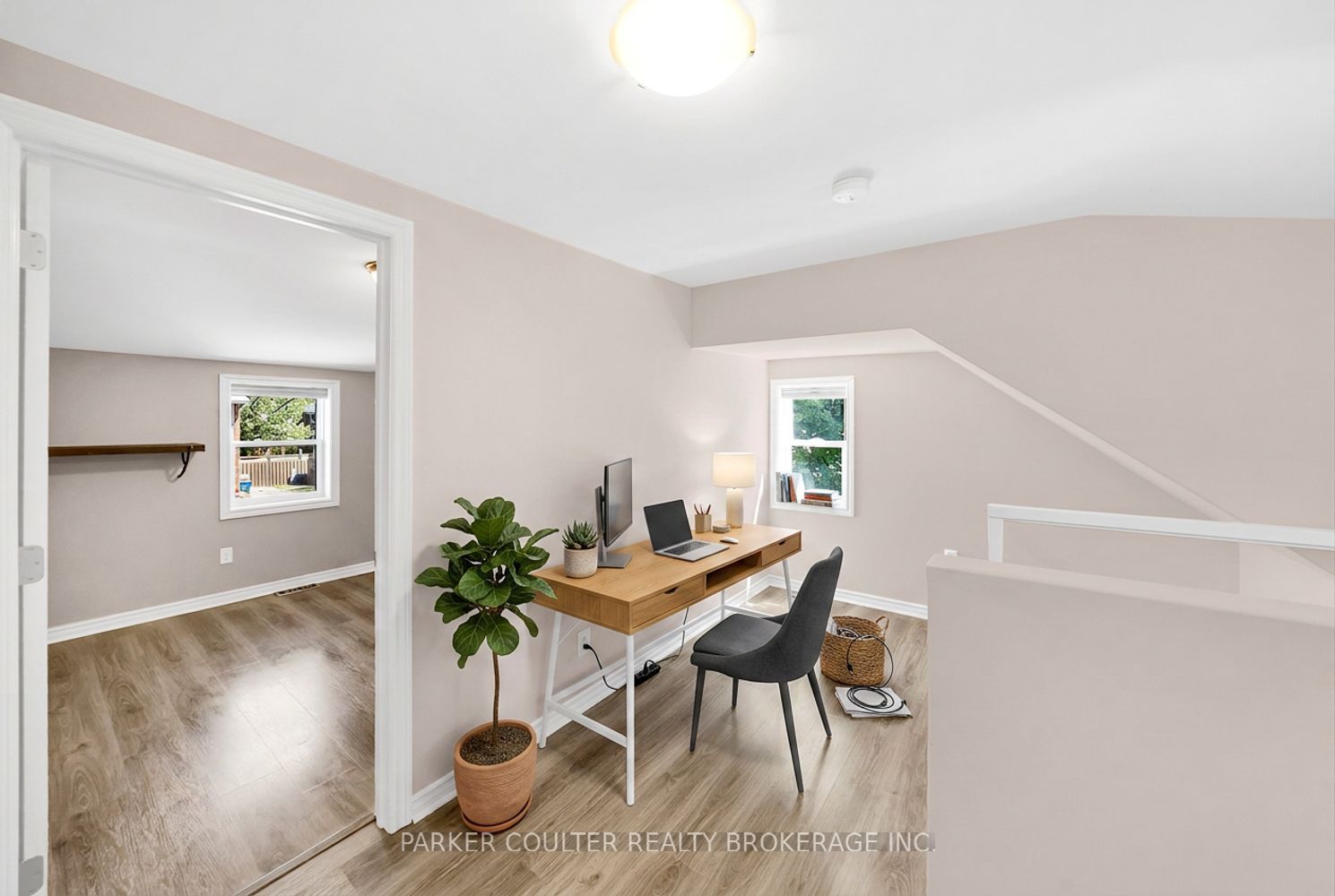 403a Forest Avenue S Property Photo 25
