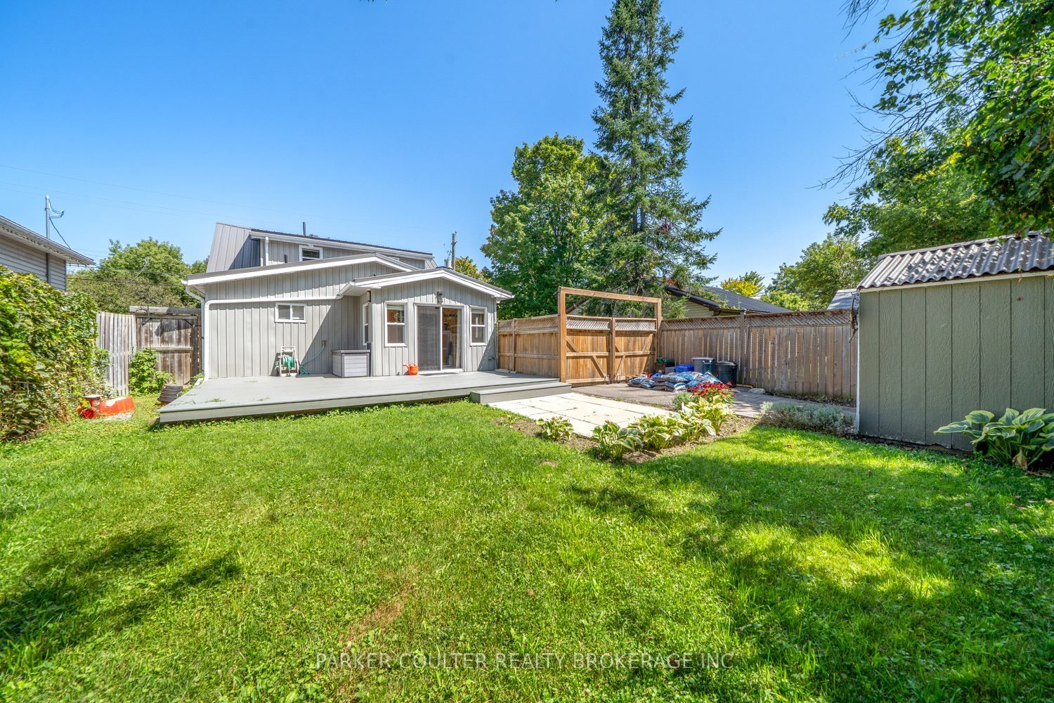 403a Forest Avenue S Property Photo 44