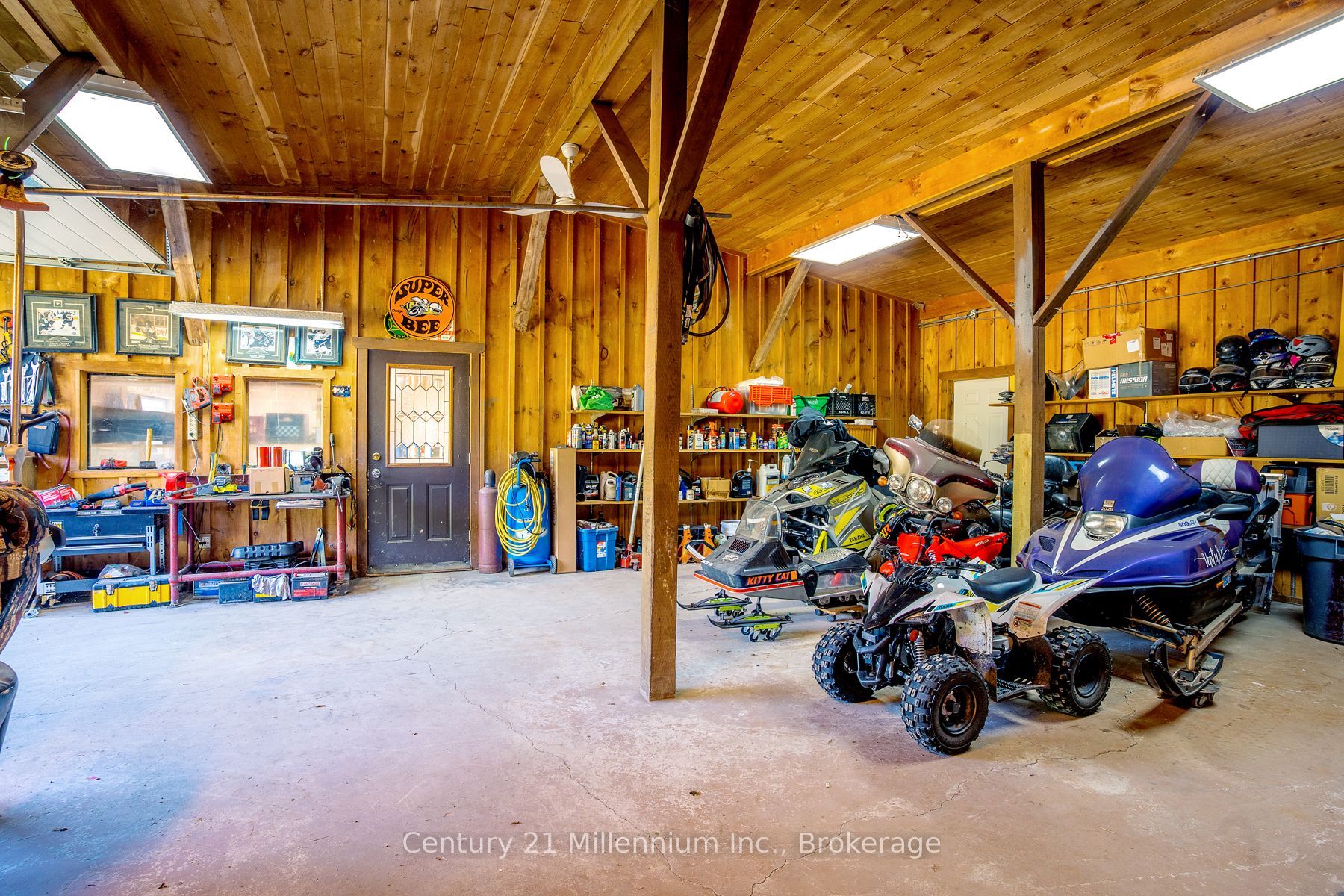 1547 County 42 Road Property Photo 9
