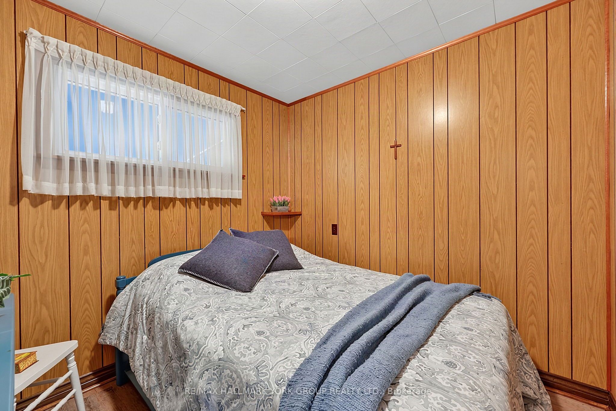 1085 River Road E Property Photo 21