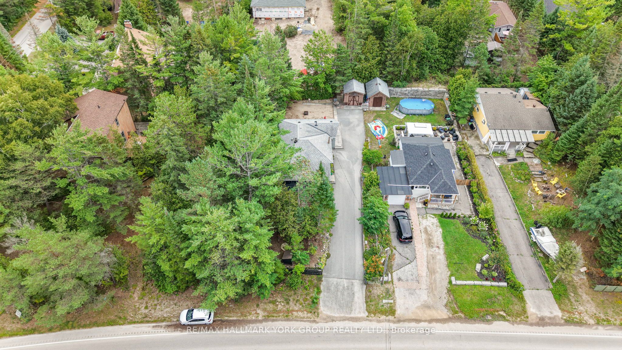1085 River Road E Property Photo 46