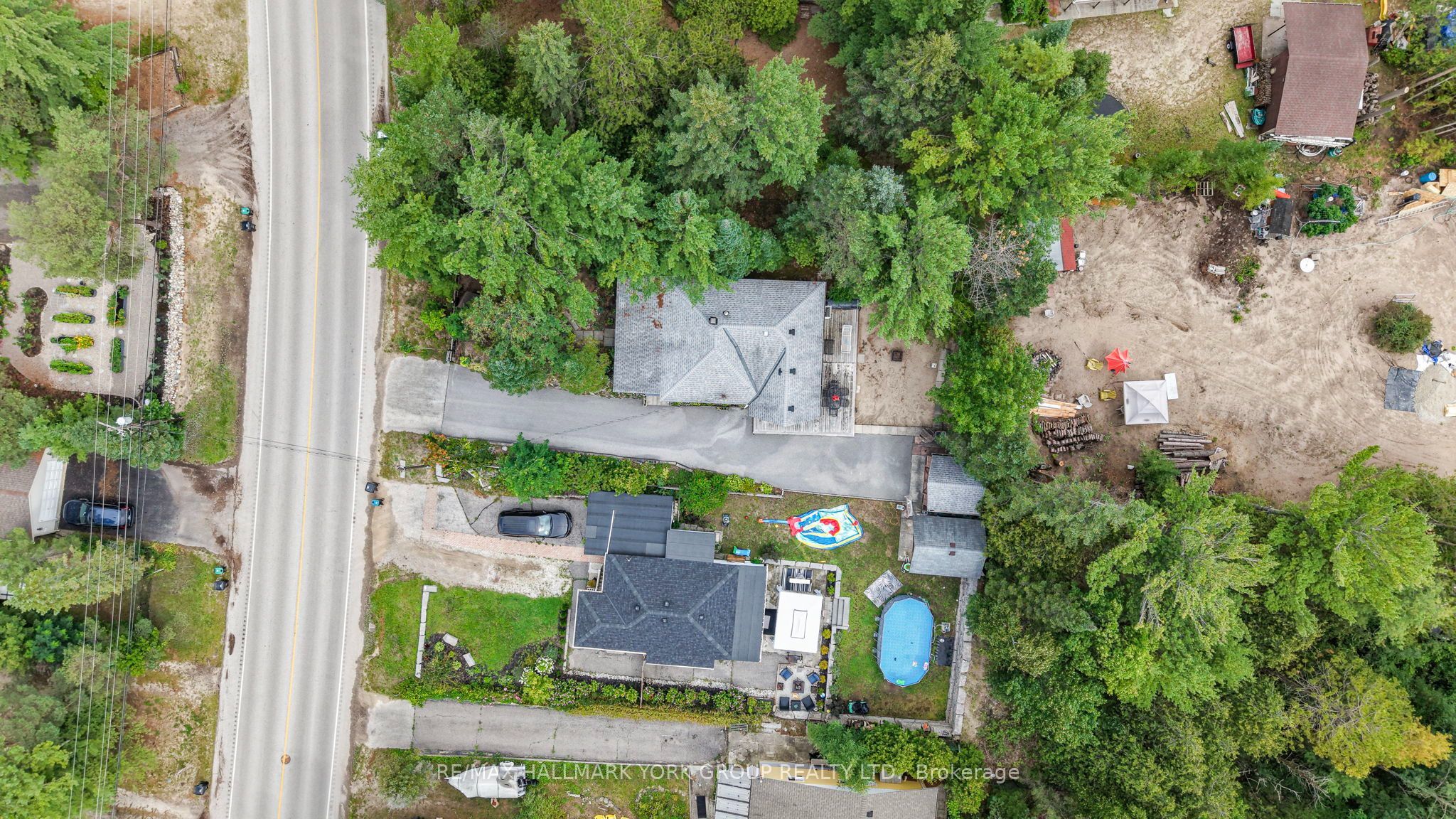 1085 River Road E Property Photo 50