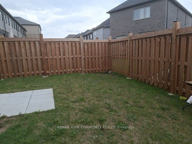 23 Hay Lane 1 Property Photo 8