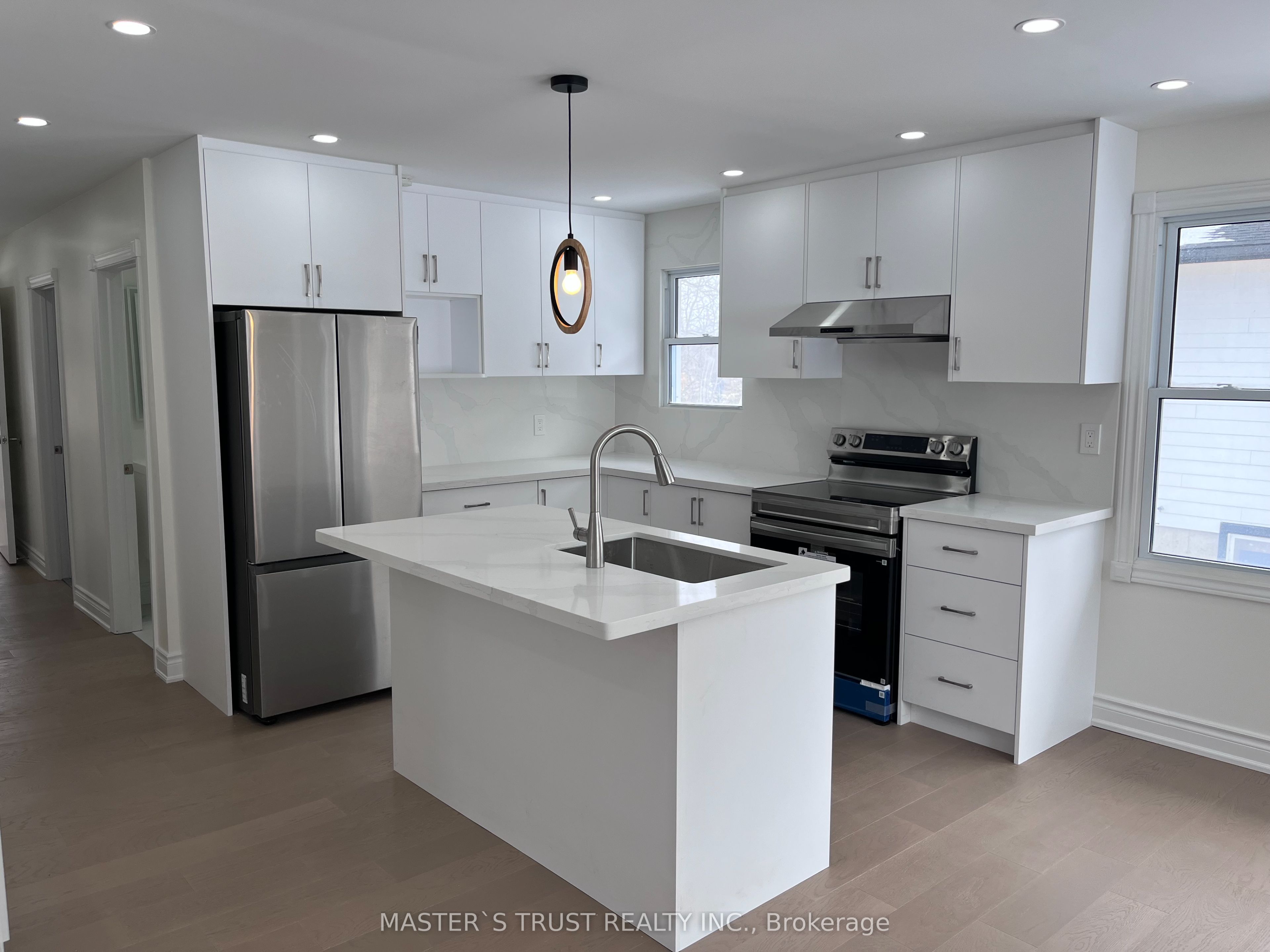 3965 Hilltop Road Property Photo 1