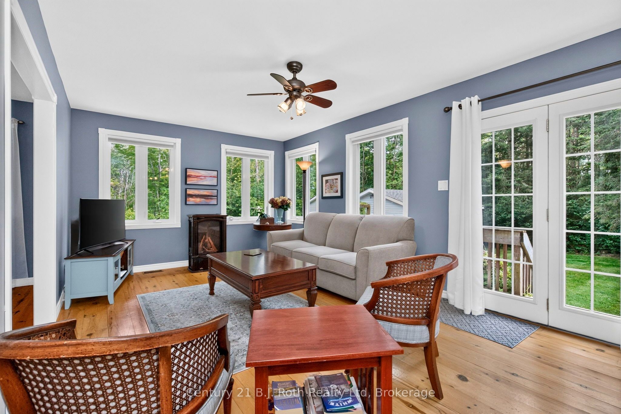 24 Crescent Drive Property Photo 14