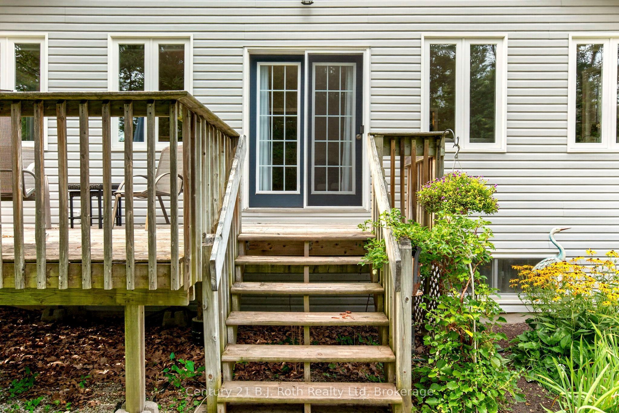 24 Crescent Drive Property Photo 32