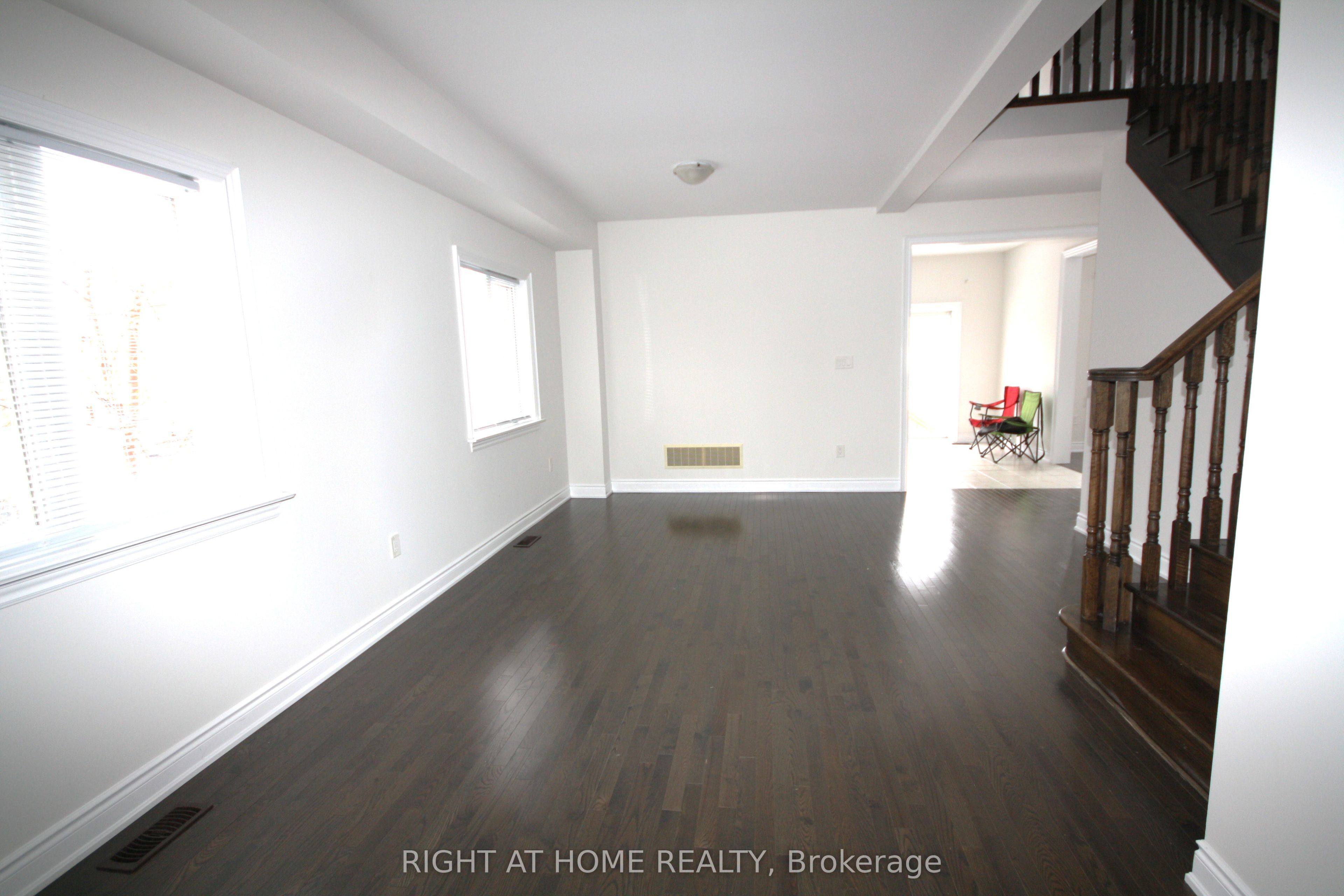 66 White Crescent Property Photo 7