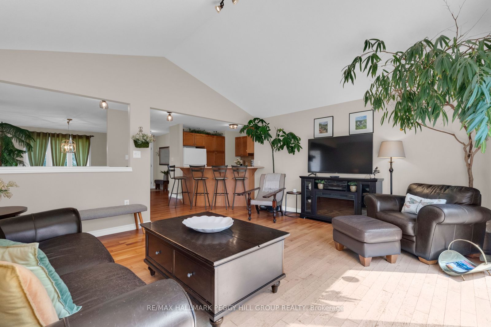 43 Nicklaus Drive Property Photo 4