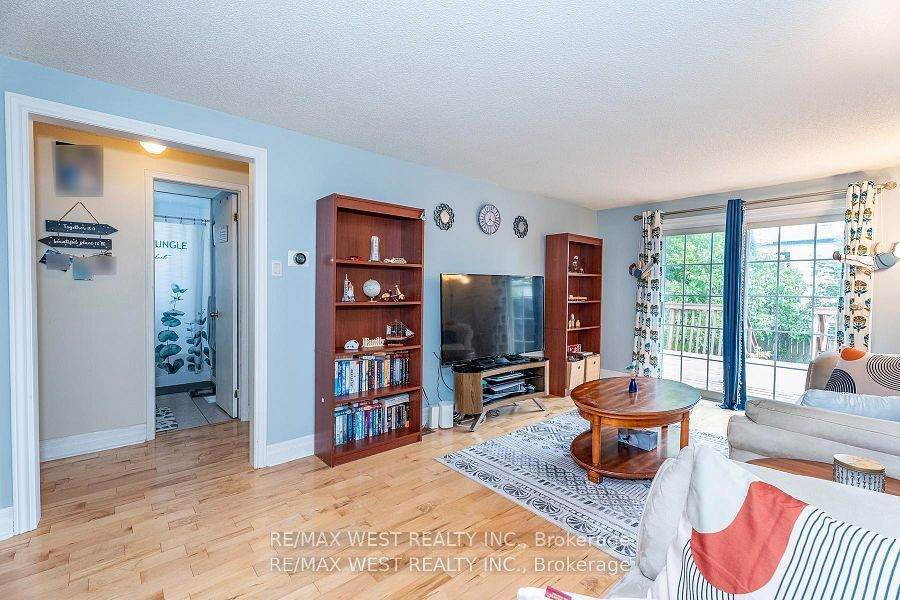 369 Galloway Boulevard Property Photo 6
