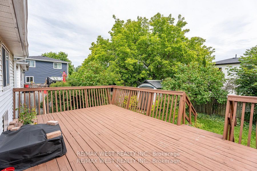 369 Galloway Boulevard Property Photo 18