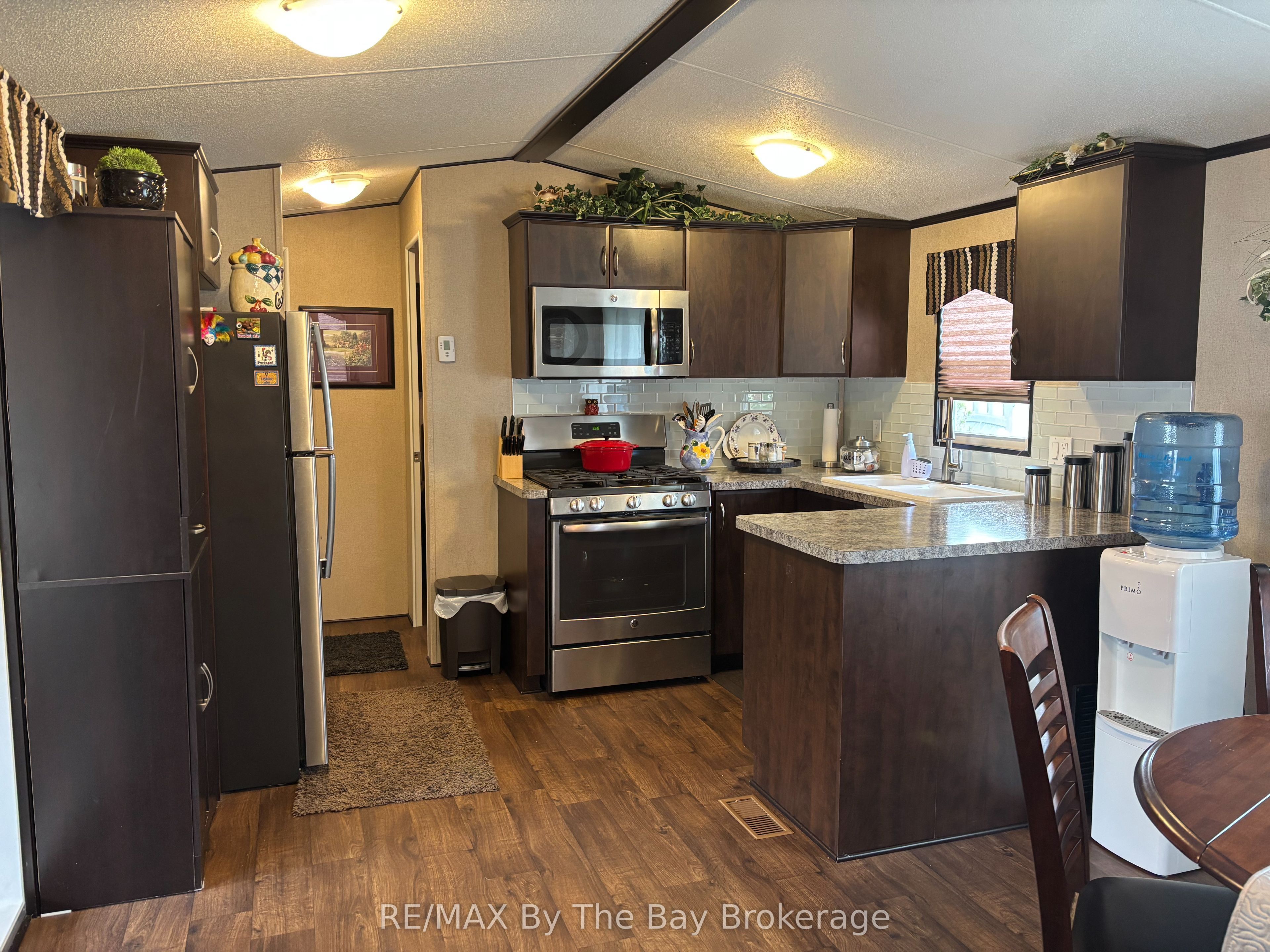 8 Kenora Trail Property Photo 8