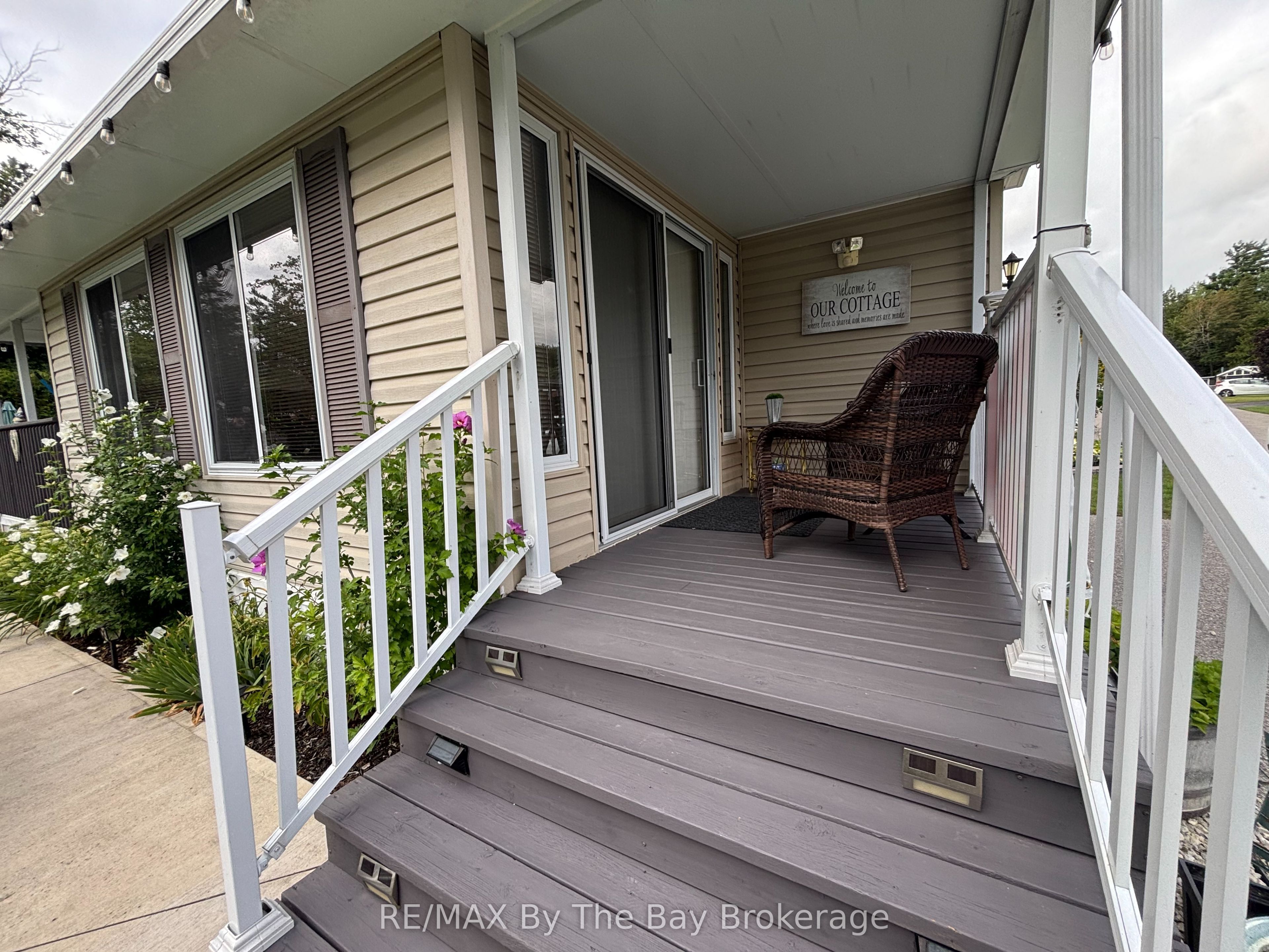 8 Kenora Trail Property Photo 23