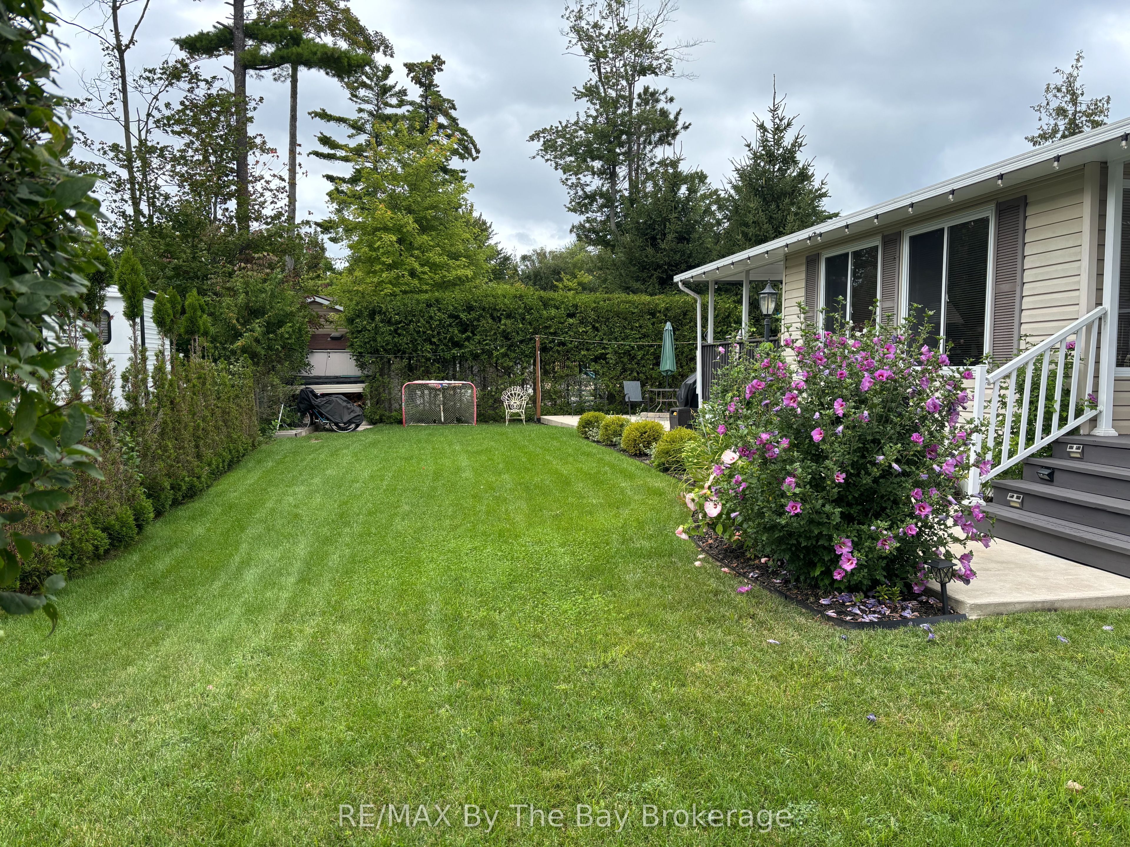 8 Kenora Trail Property Photo 25