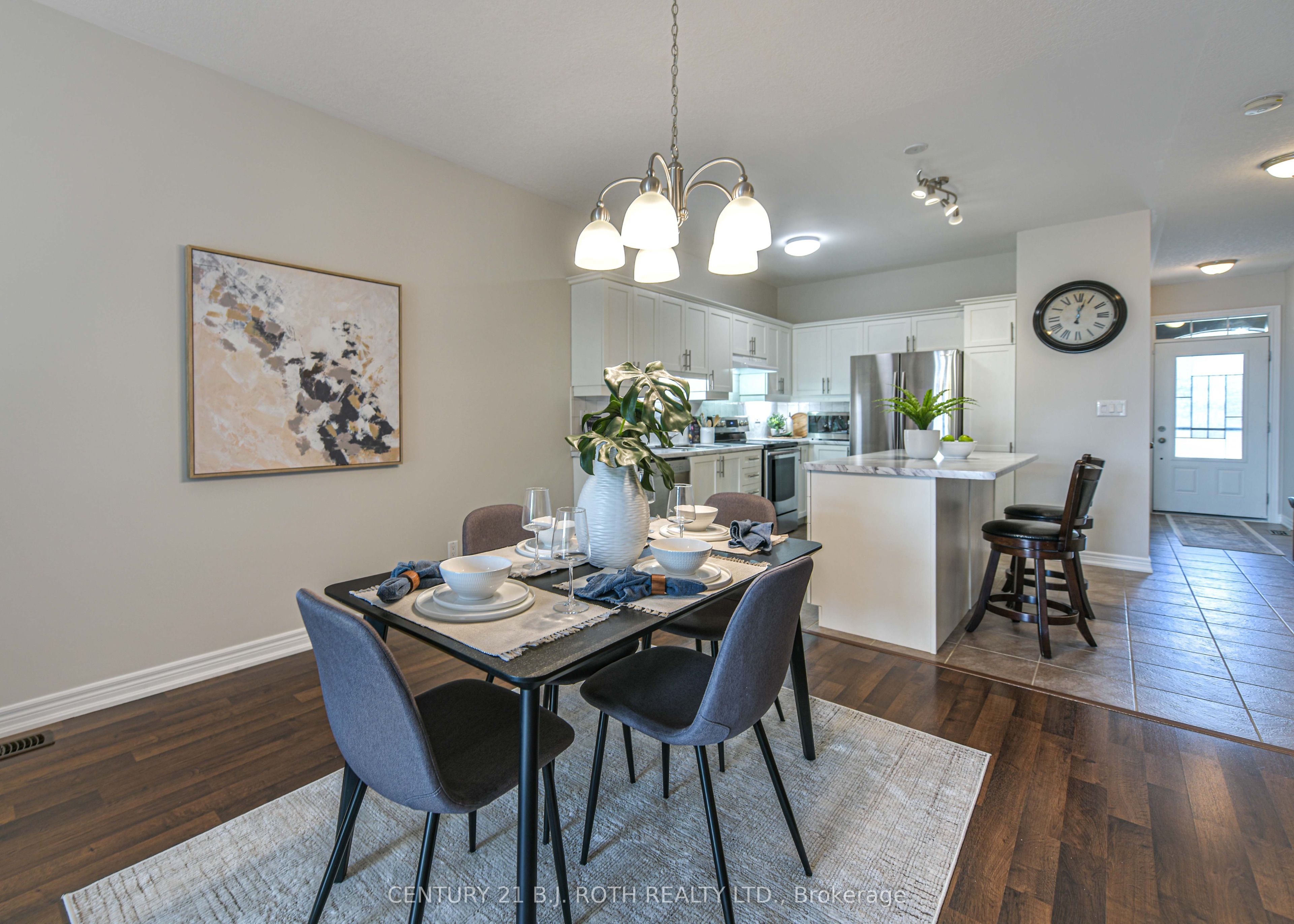 10 Canterbury Circle Property Photo 10