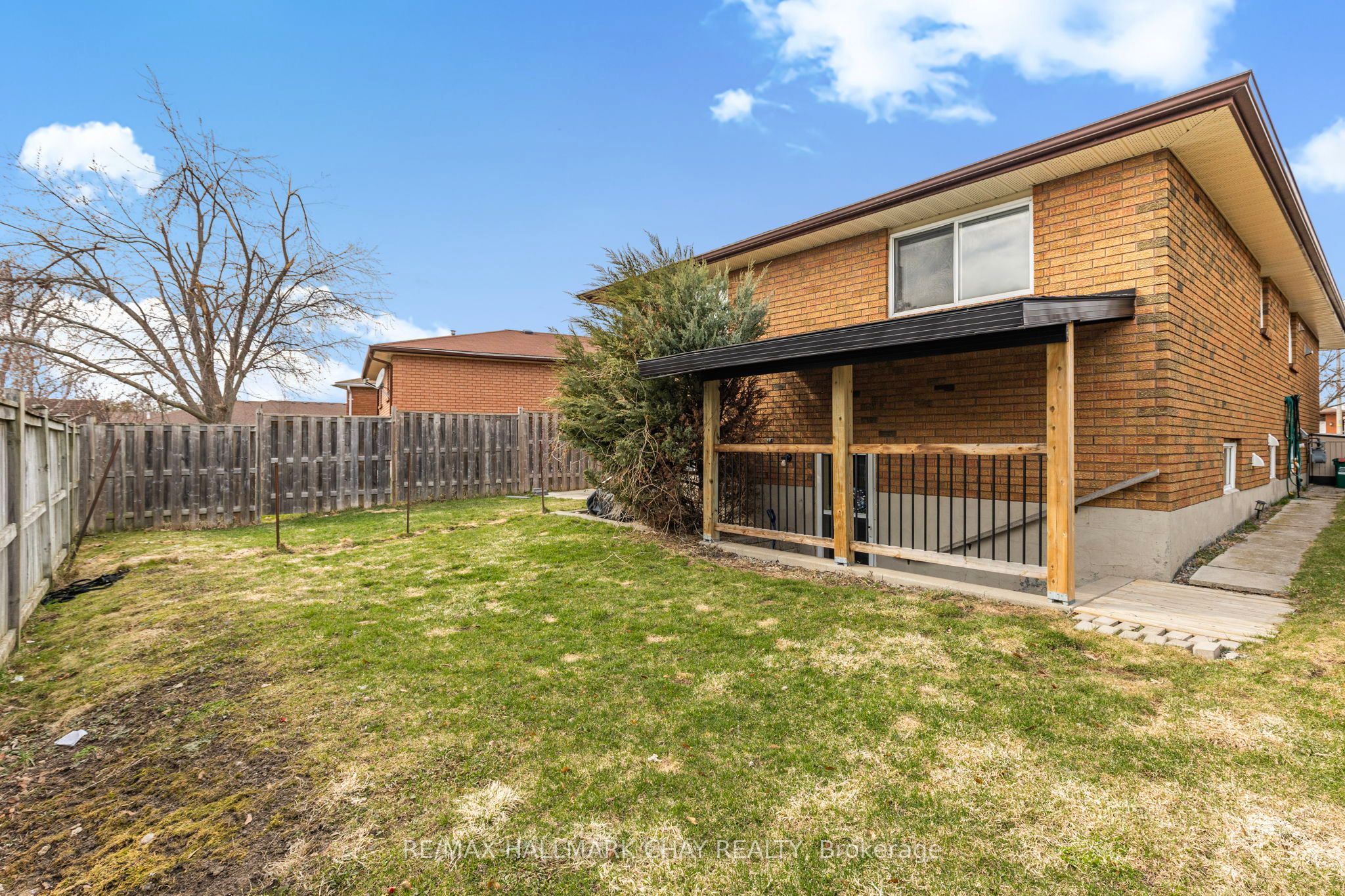3 Buchanan Street Property Photo 25