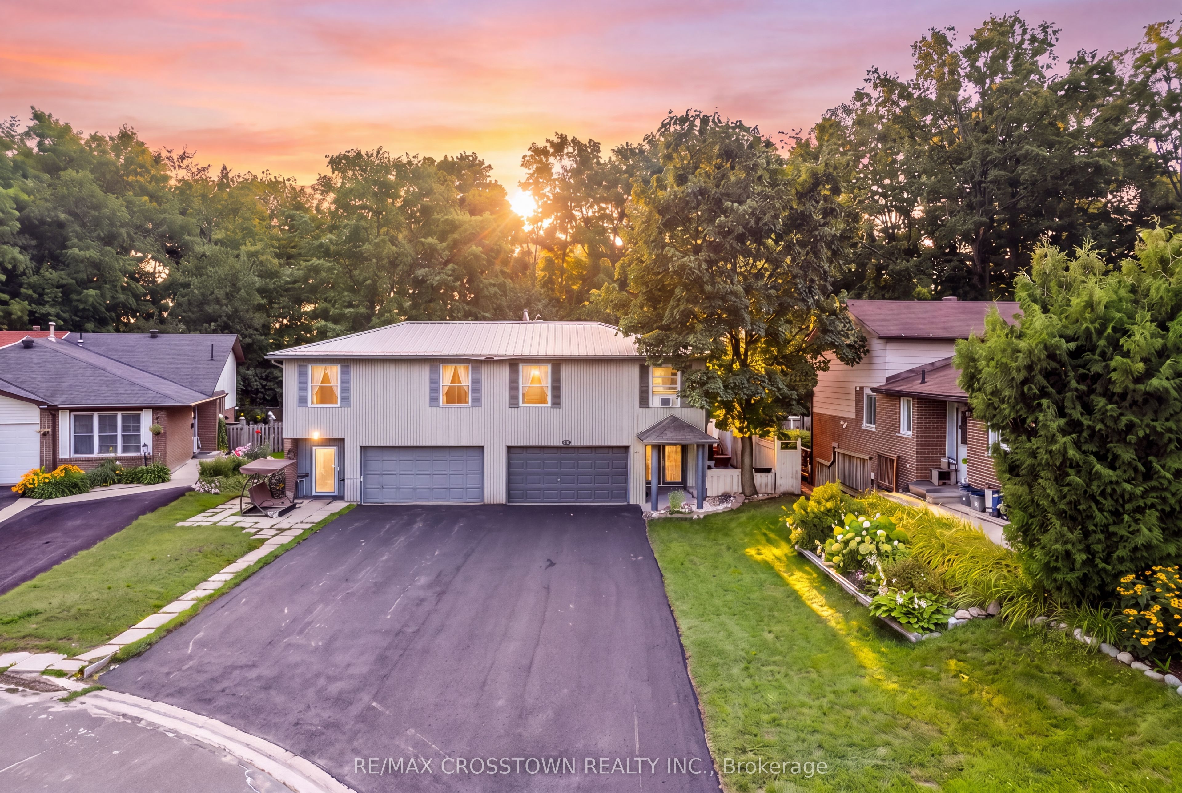 6 Ashdale Court Property Photo 1