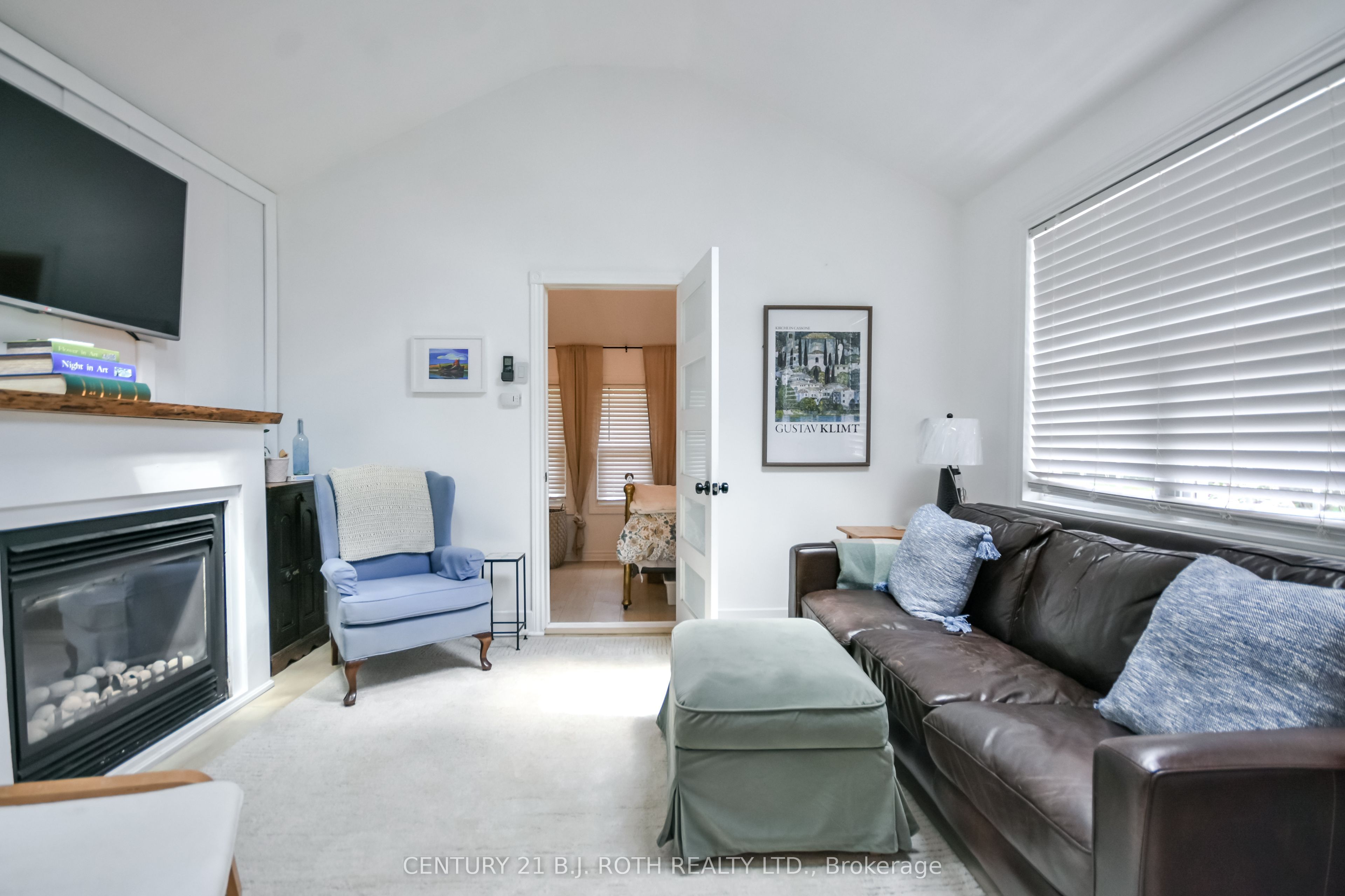203 Southview Road Property Photo 14