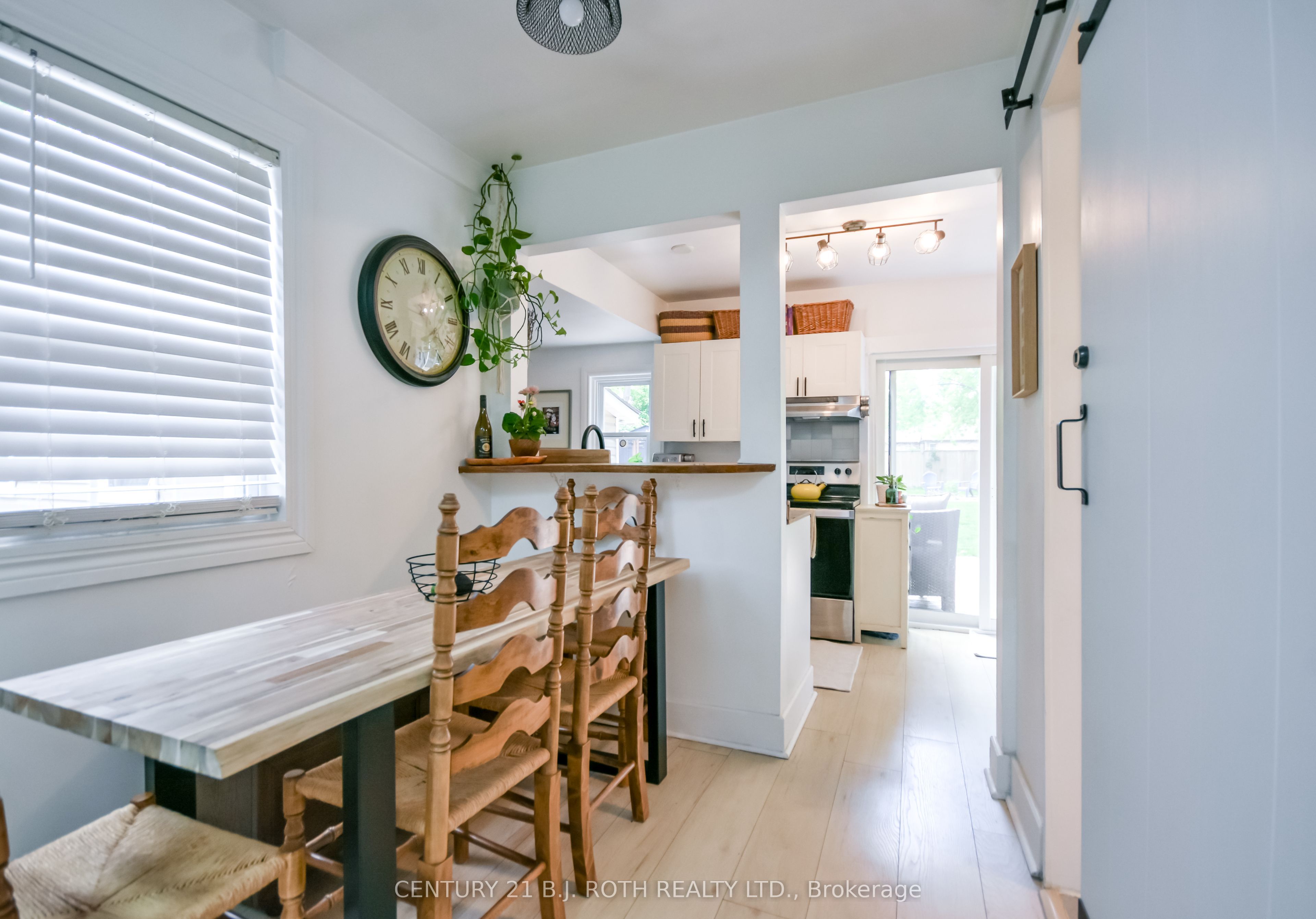 203 Southview Road Property Photo 15