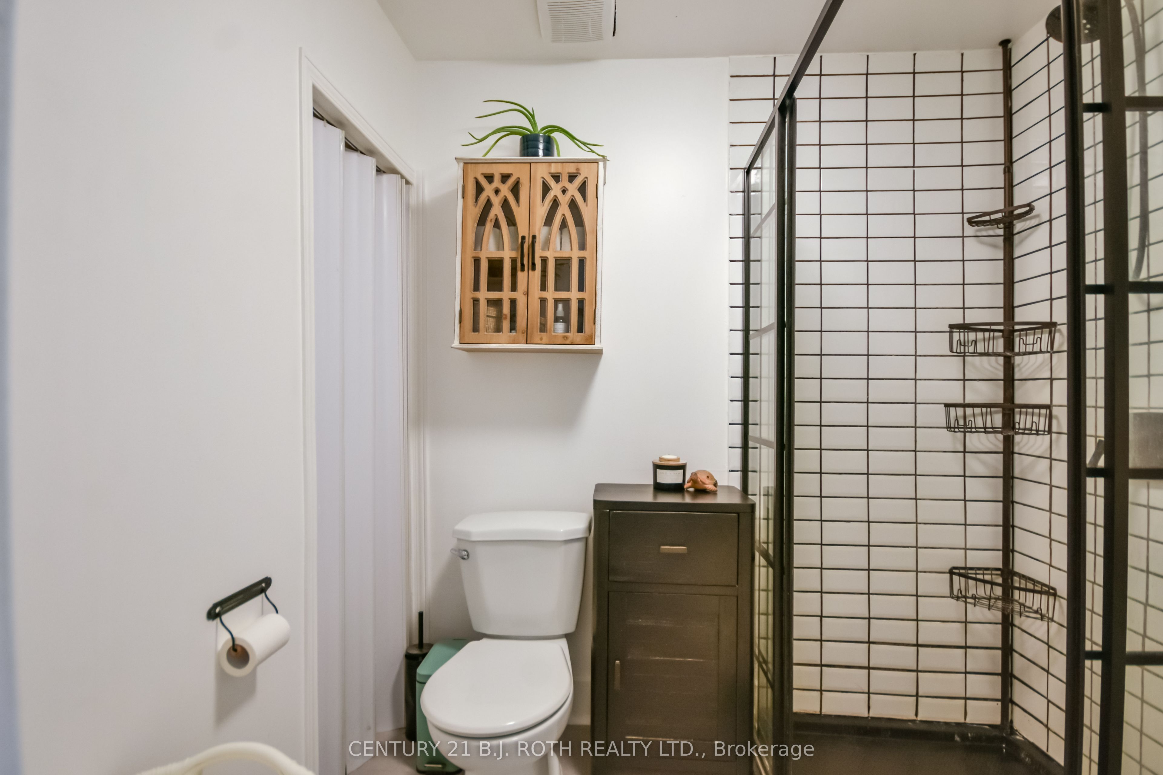 203 Southview Road Property Photo 30