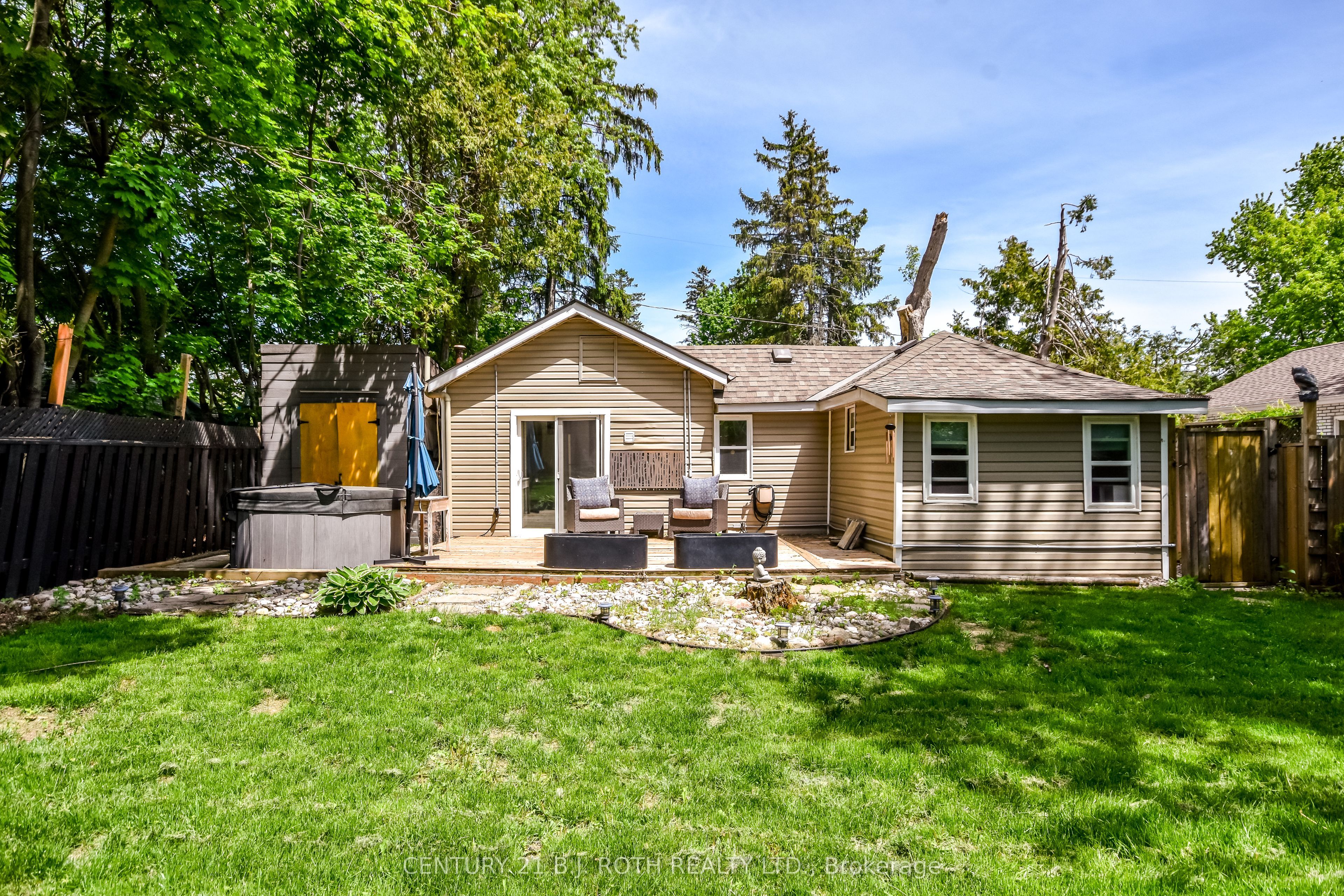 203 Southview Road Property Photo 37