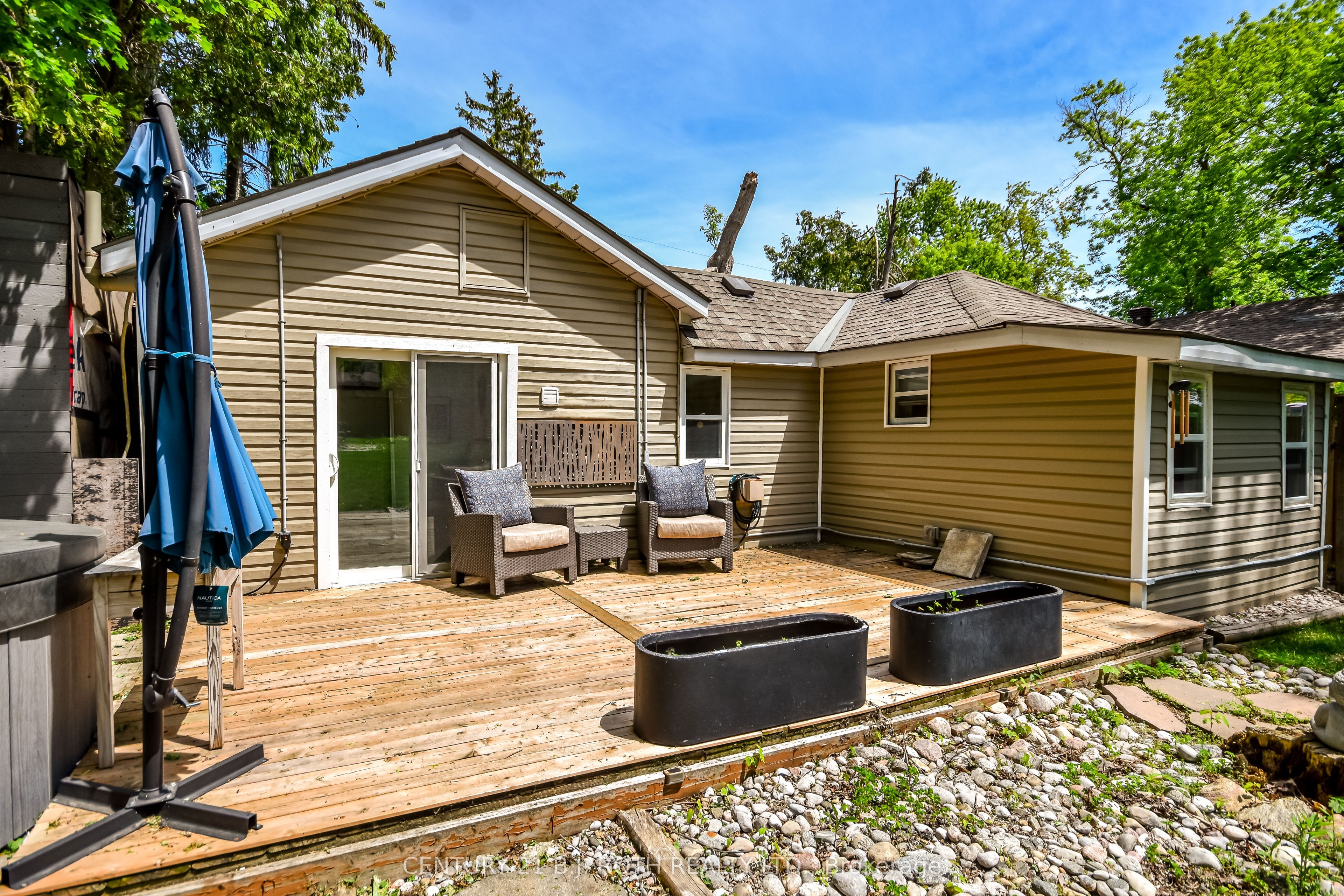 203 Southview Road Property Photo 39