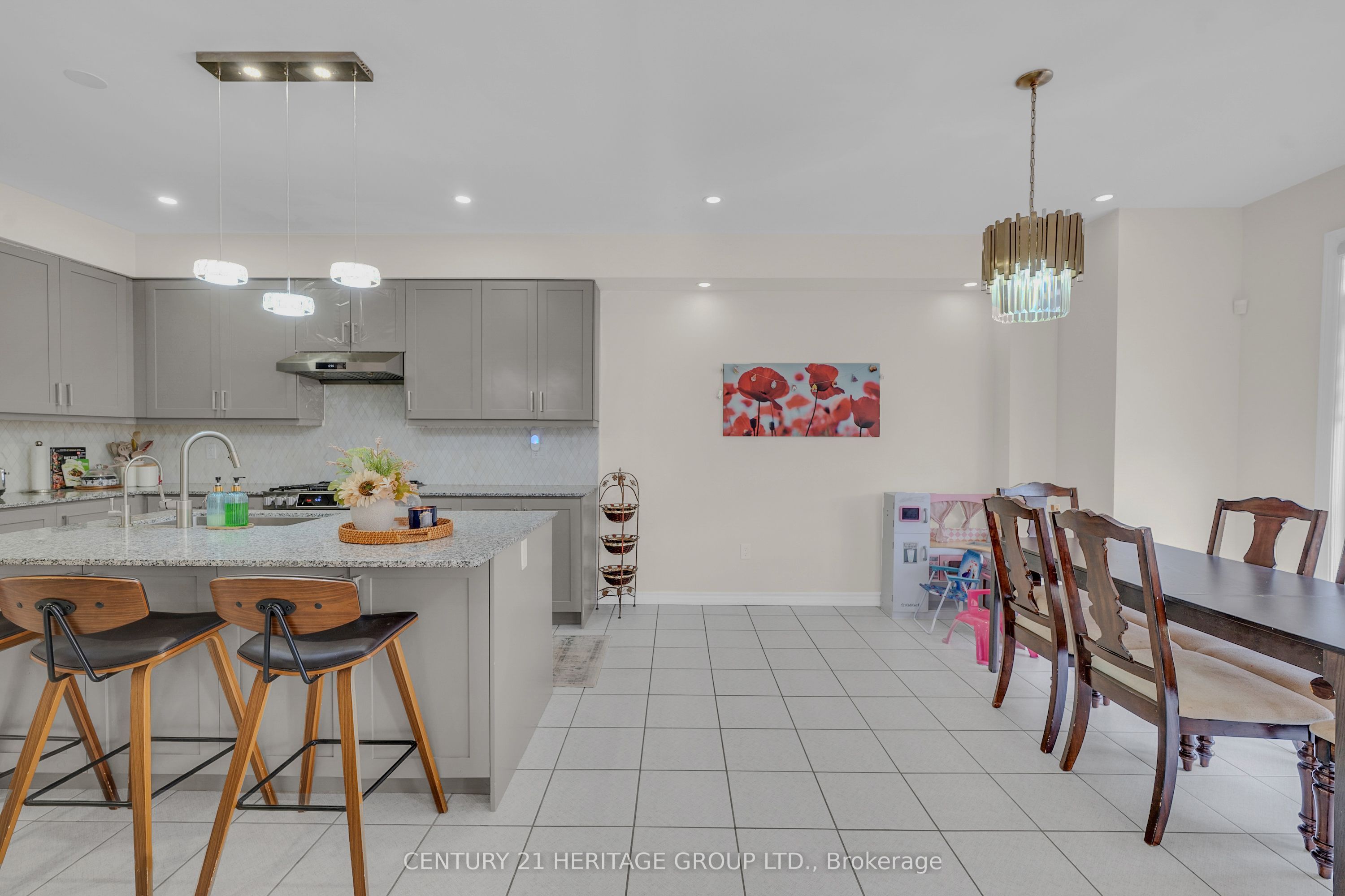 102 Nottingham Road Property Photo 13