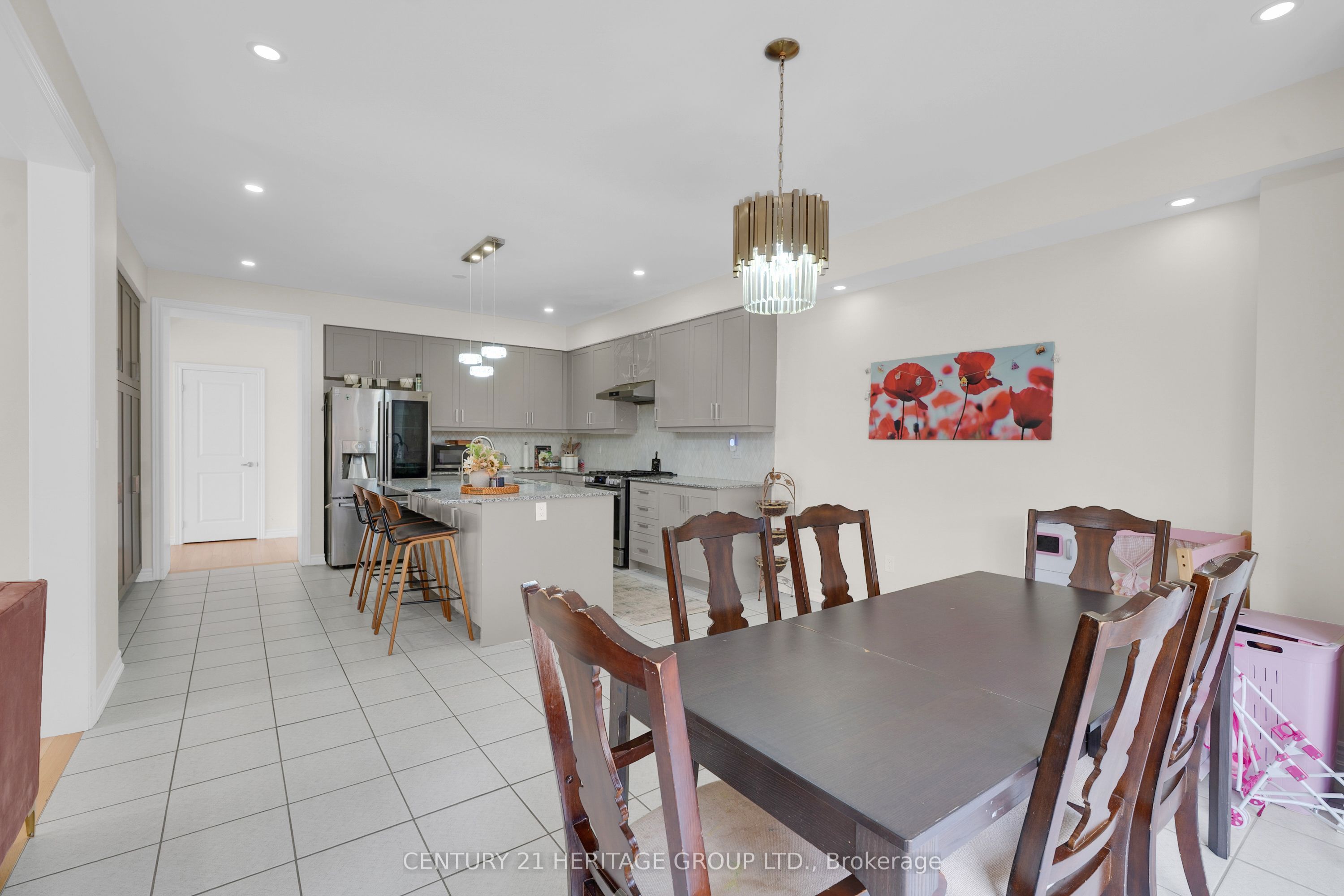 102 Nottingham Road Property Photo 14