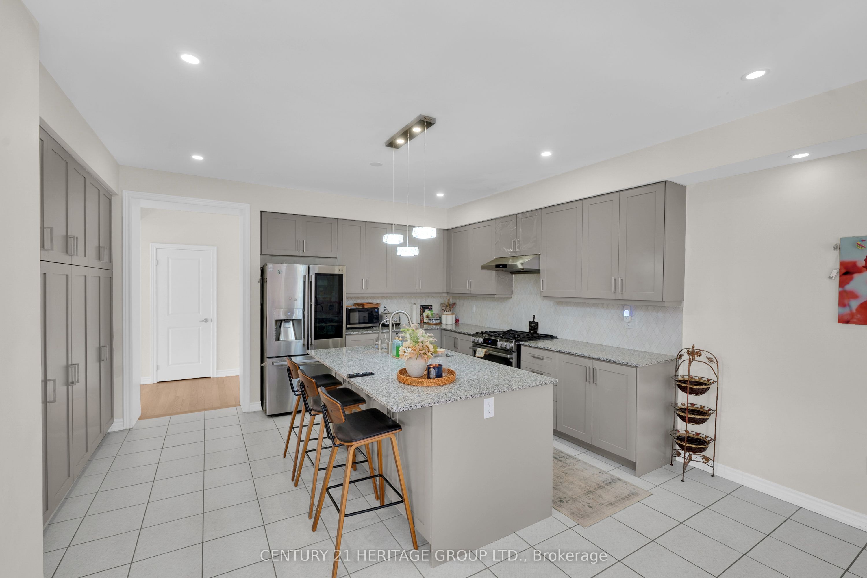 102 Nottingham Road Property Photo 15