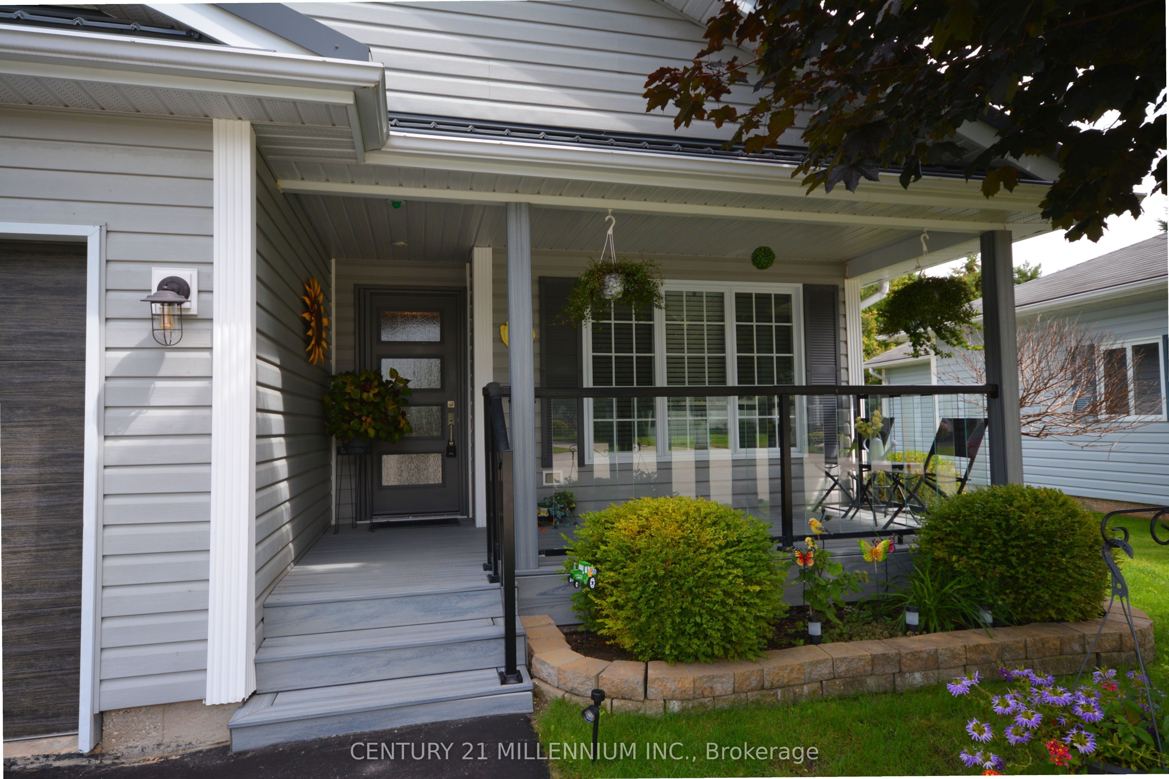 70 Pennsylvania Ave Property Photo 2