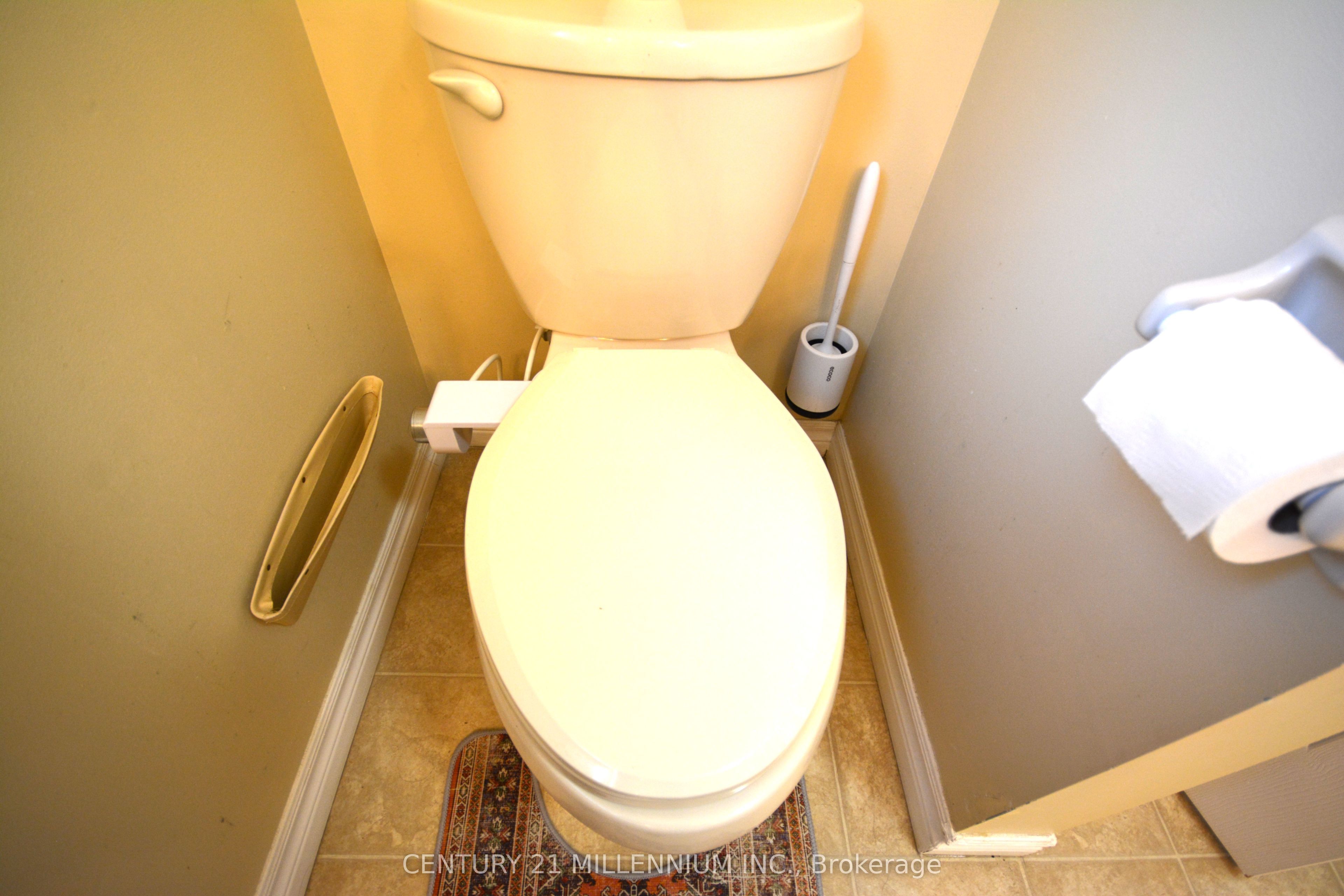 70 Pennsylvania Ave Property Photo 13