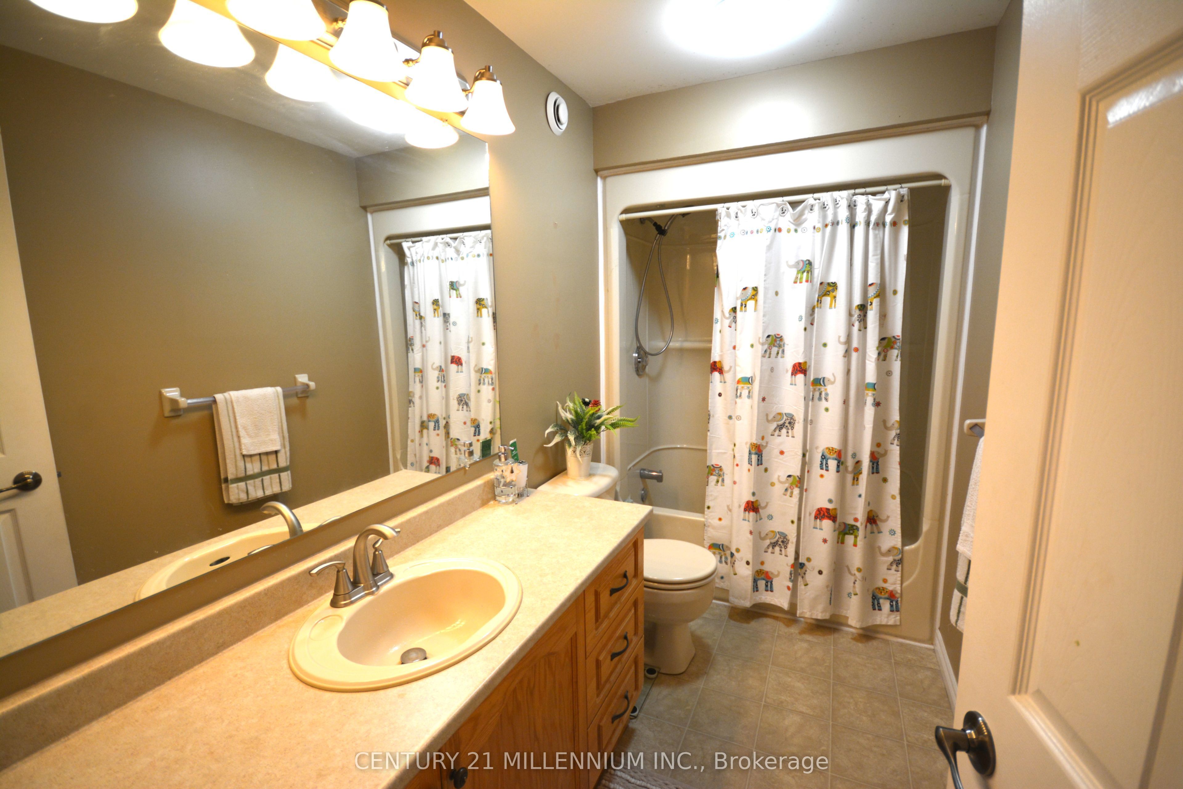 70 Pennsylvania Ave Property Photo 15