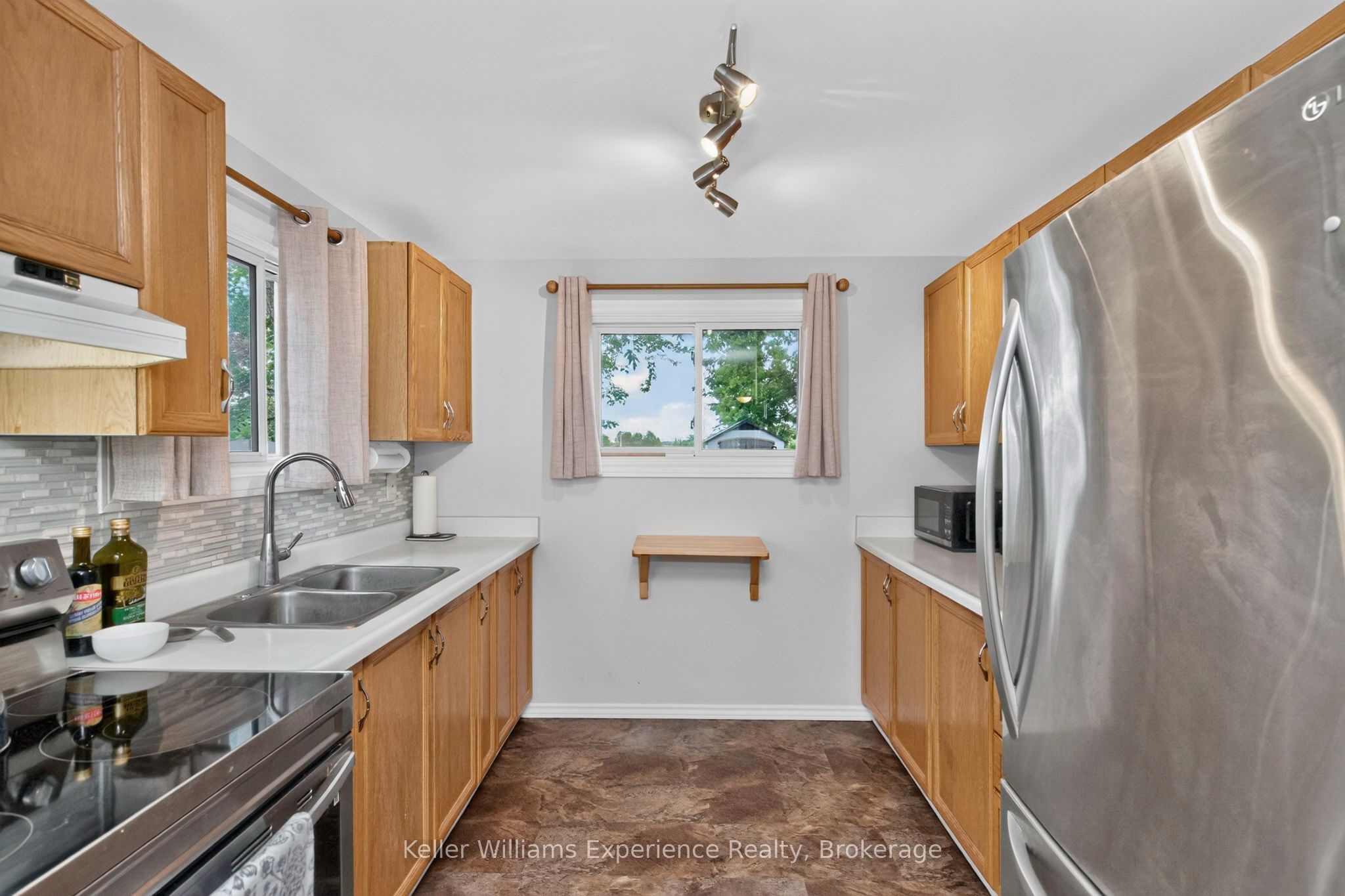 58 Maitland Drive Property Photo 7