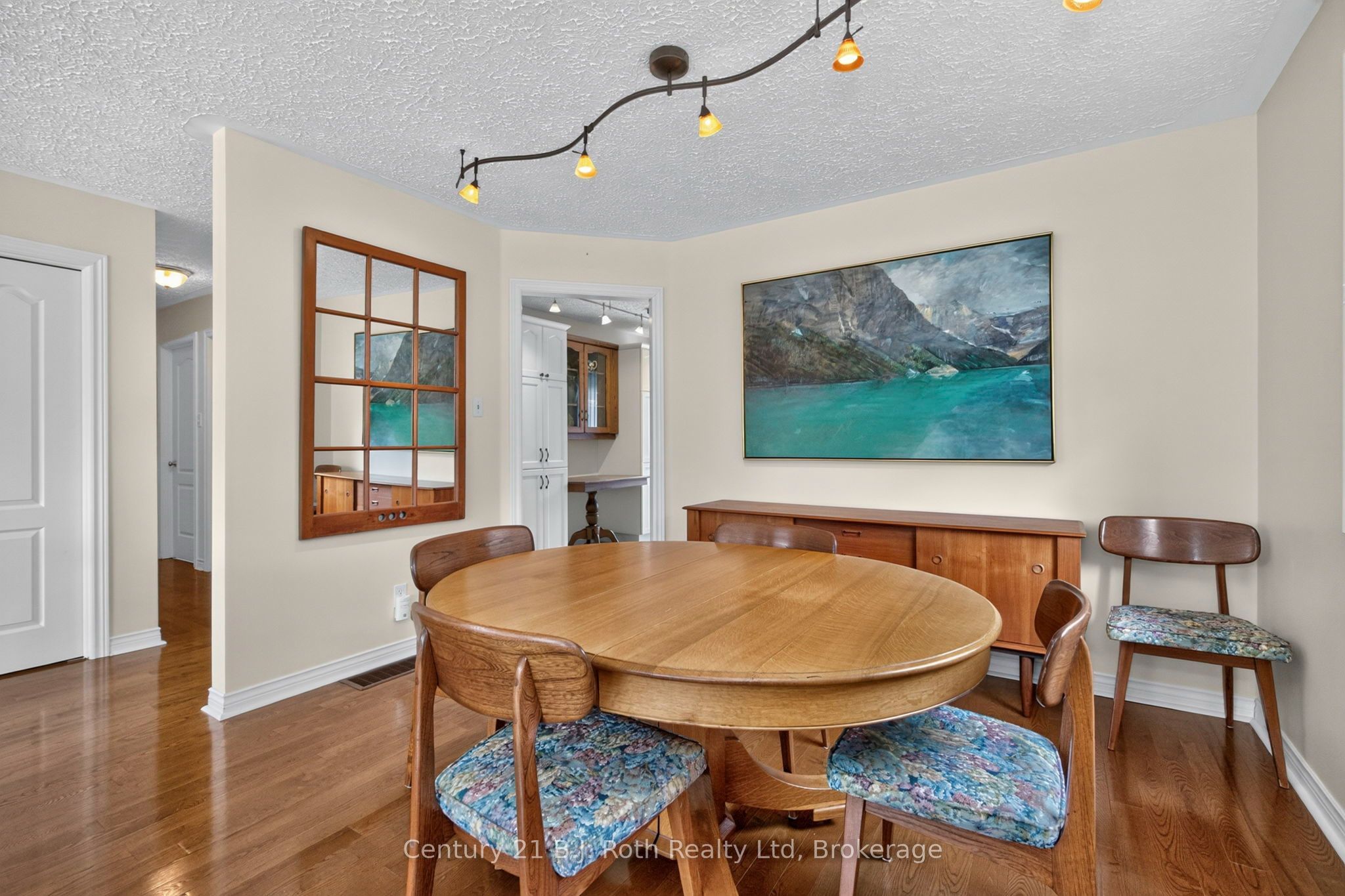 13 Charles Street Property Photo 8