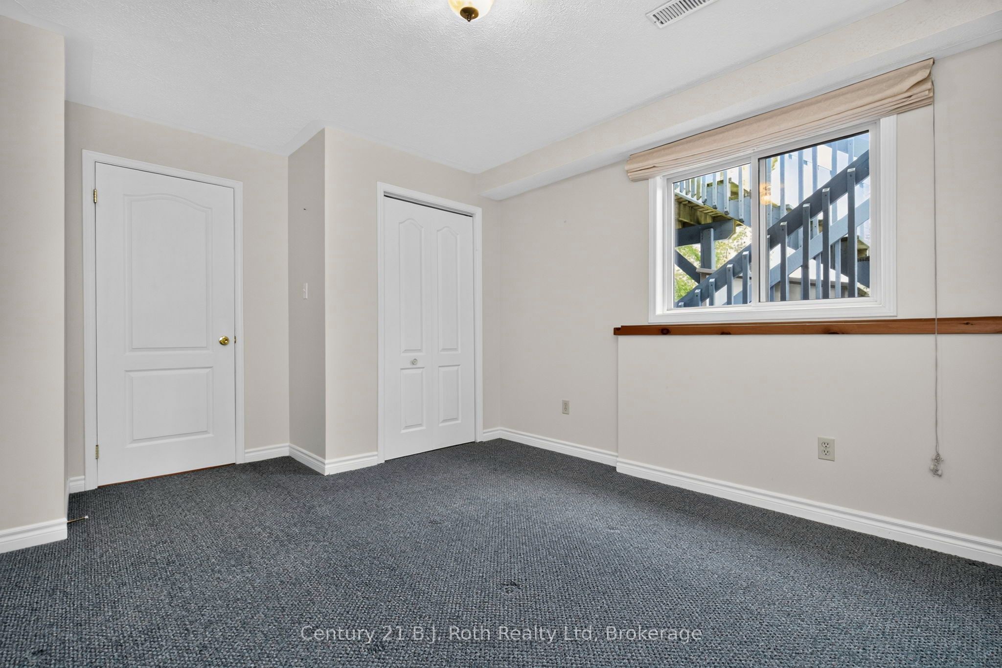 13 Charles Street Property Photo 34