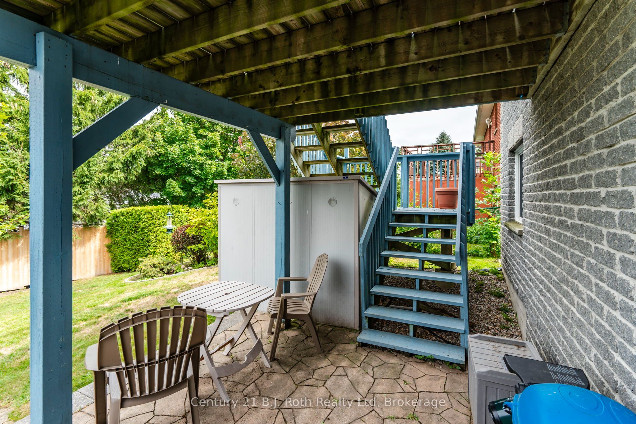 13 Charles Street Property Photo 37