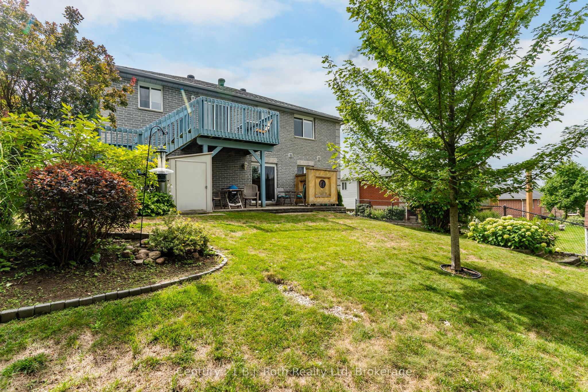 13 Charles Street Property Photo 41